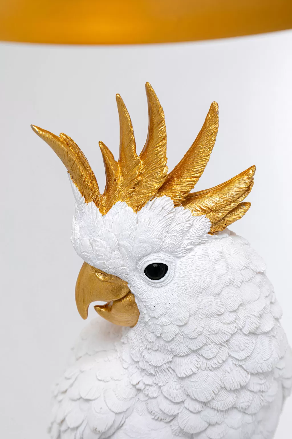 Luminaire Suspendu Design Animal - Perroquet Cockatoo Kakadu par KARE Design

Alternative version:
Pendentif Déco Originale - Cacatoès Tropical en suspension (Collection KARE Design)

Version plus poétique:
Suspension Élégante au Perroquet Exotique - Création Artistique Signée KARE Design

(Note: Les variations lexicales incluent l'utilisation de synonymes, l'inversion syntaxique, l'ajout de mentions 