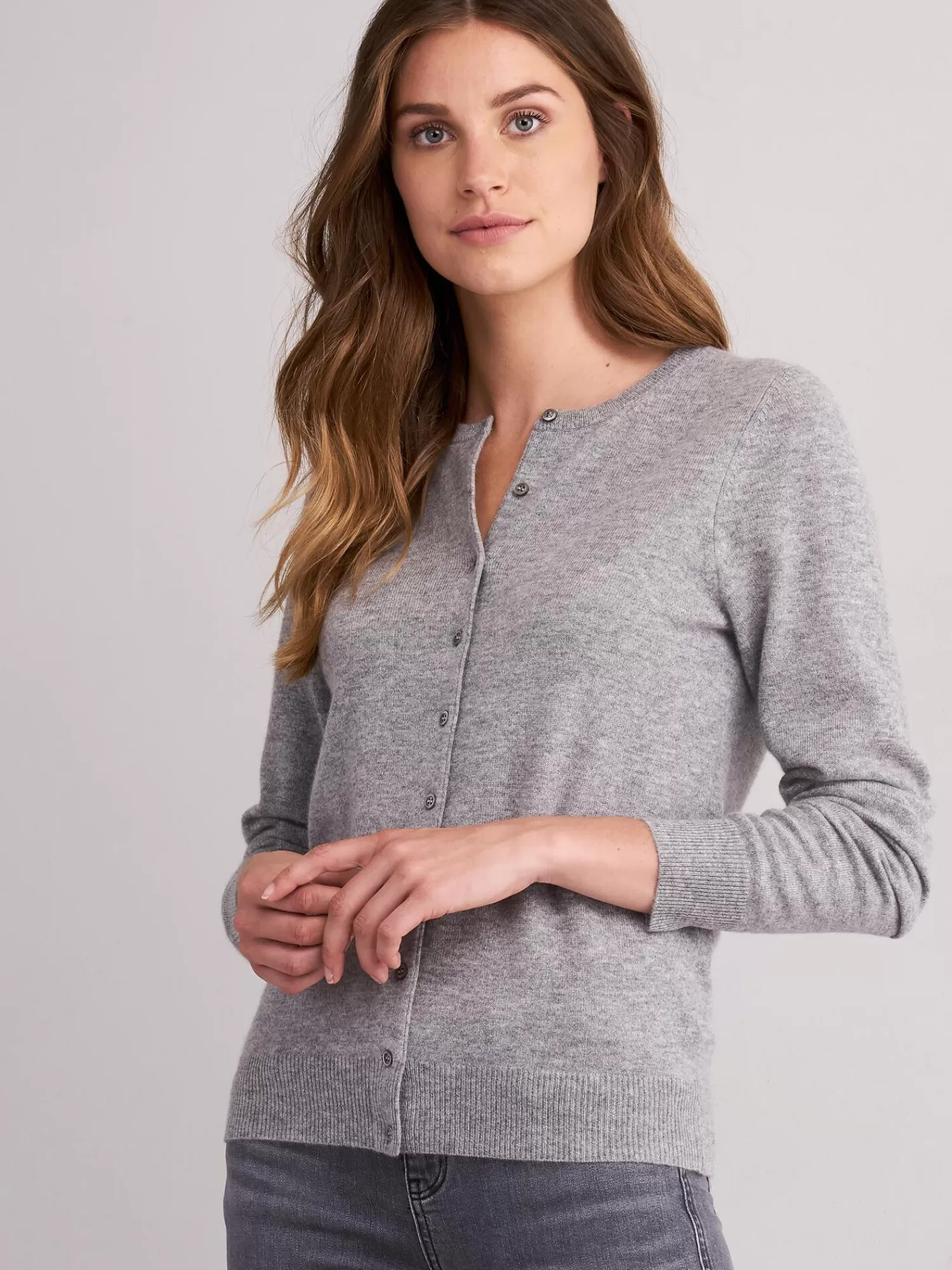 Promotion Exceptionnelle : Cardigan Femme en Cachemire Doux - Col Rond Intemporel pour Élégance Quotidienne