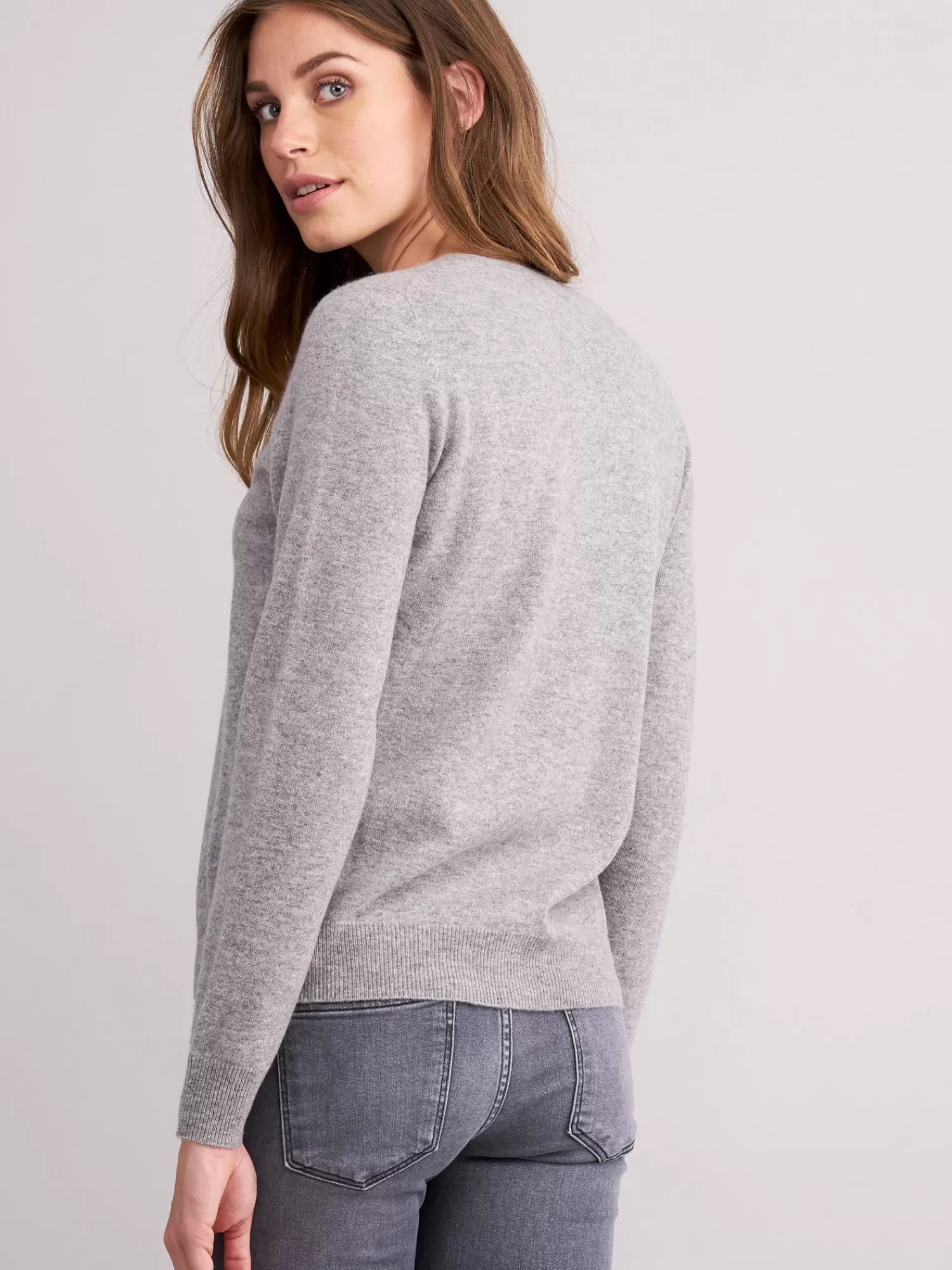 Cardigan Femme en Cachemire Doux - Col en V Intemporel | Promotion Exclusive sur les Vestes Élégantes