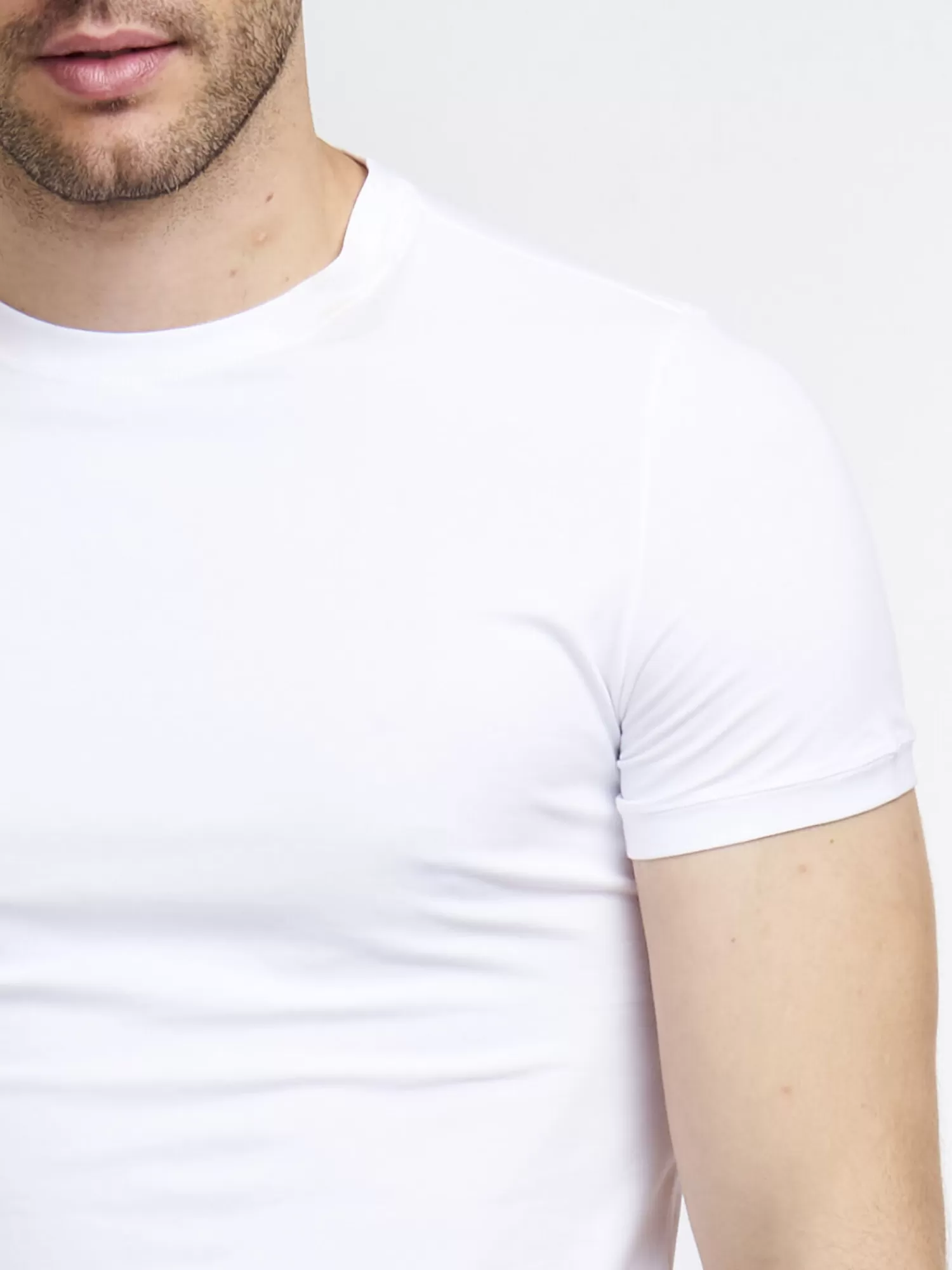 T-Shirts Homme Essentiels - Collection Basique en Promotion Édition Limitée