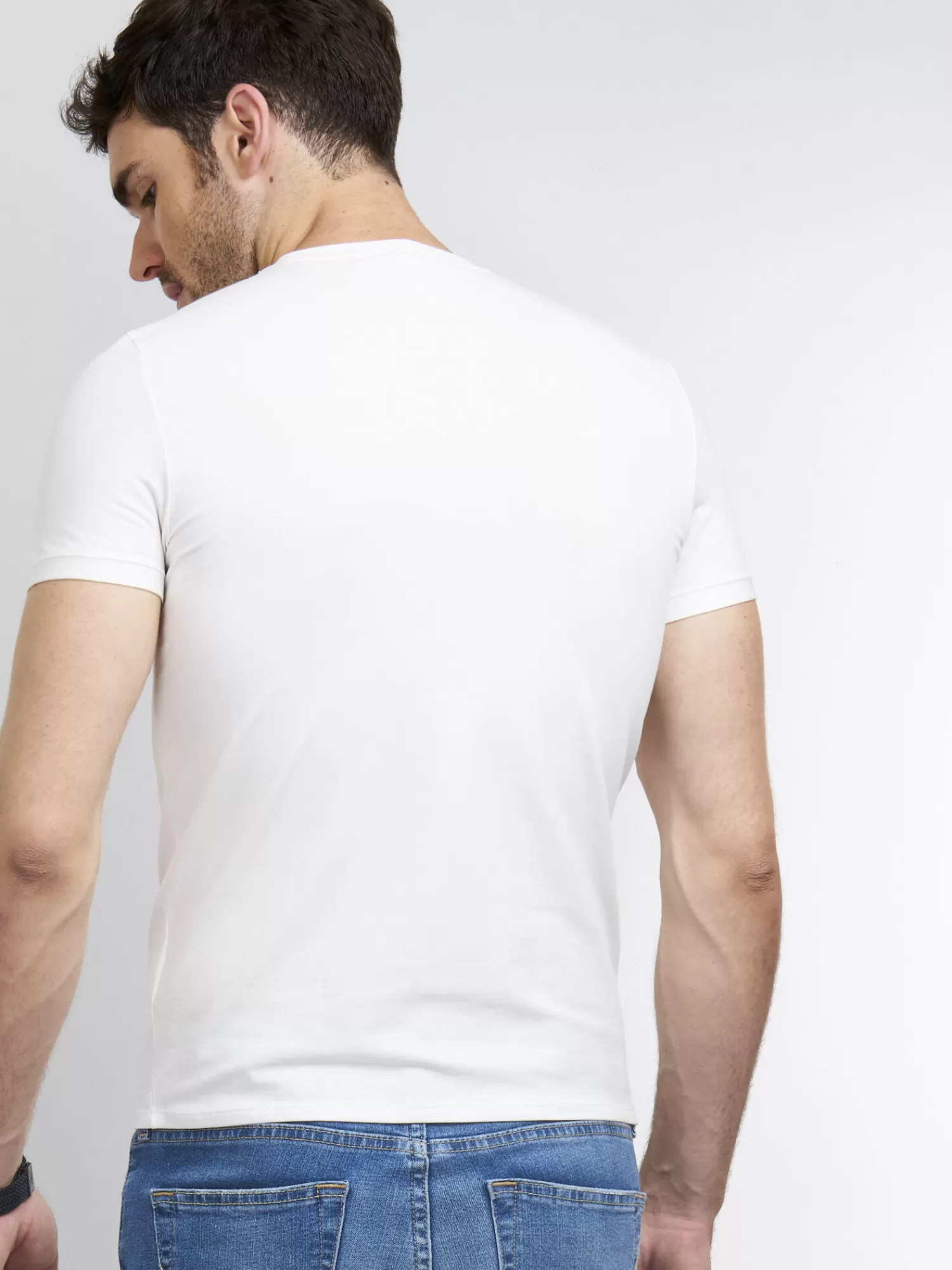 T-Shirt Homme Basique en Promotion - Confort Essentiel & Qualité Durable