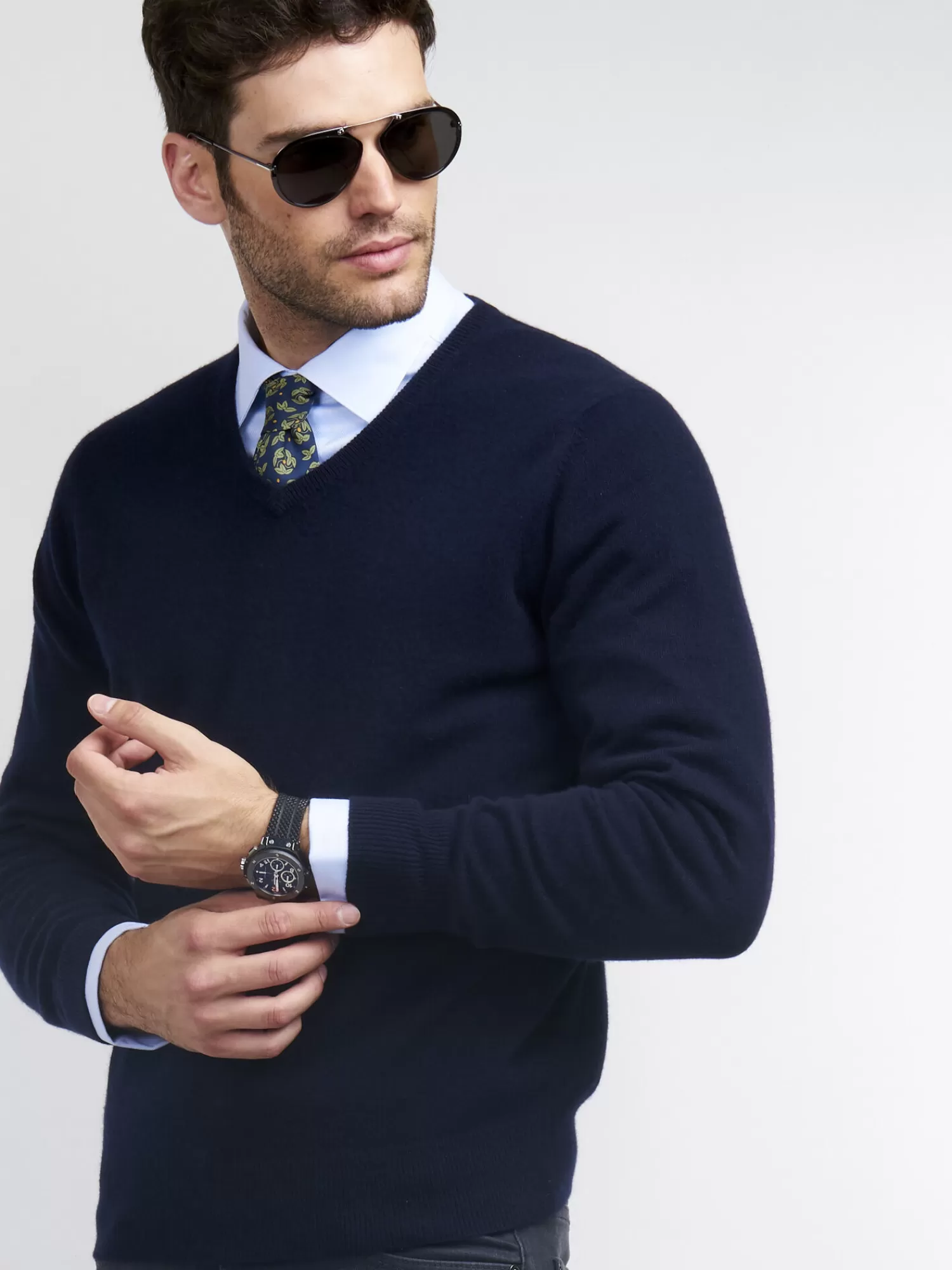Pull Homme Décontracté Col V - Basique Confortable à Petit Prix