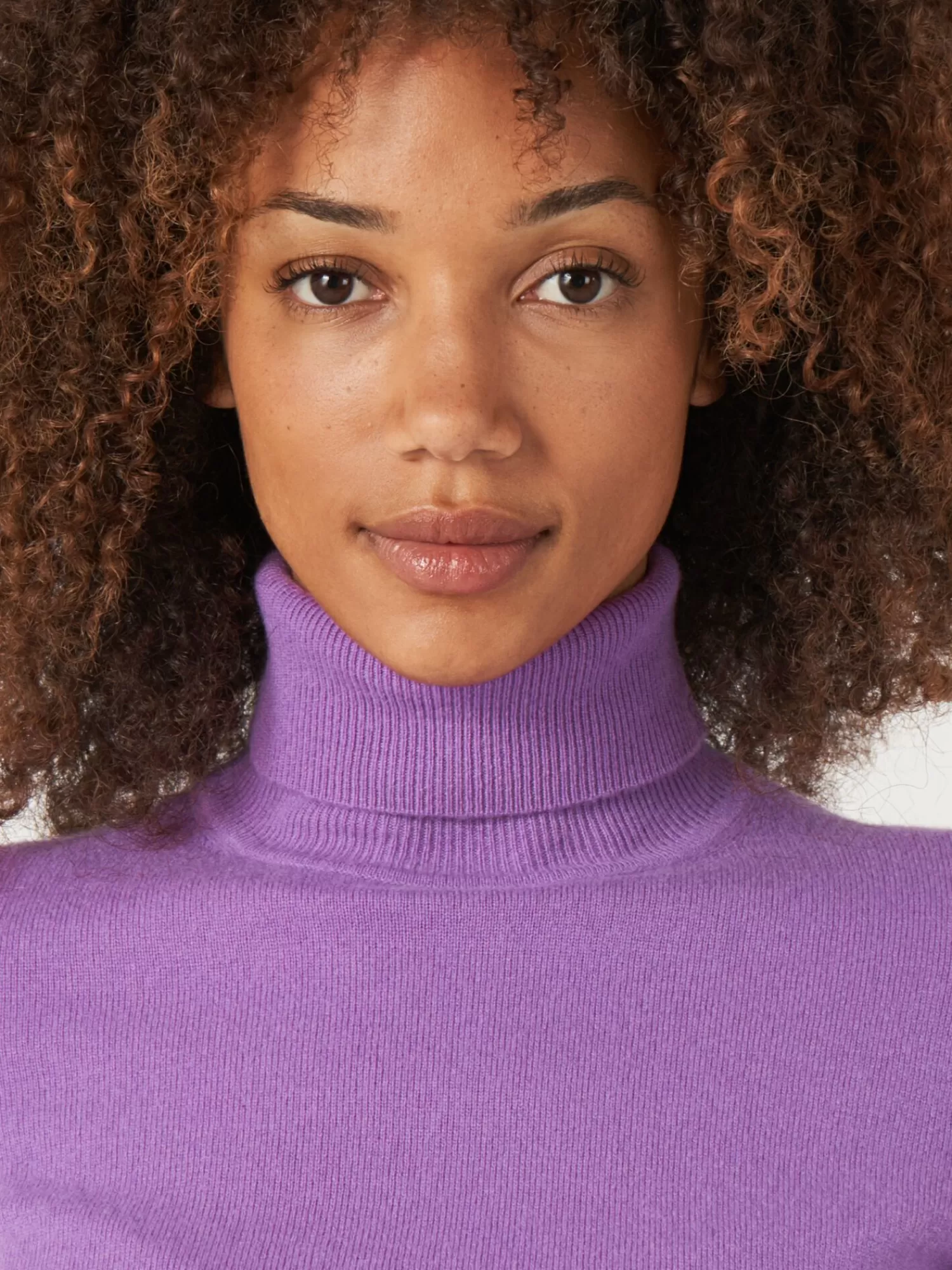 Pull Femme Hiver en Cachemire Bio - Col Montant Enveloppant, Confort Élégant et Matière Douce
