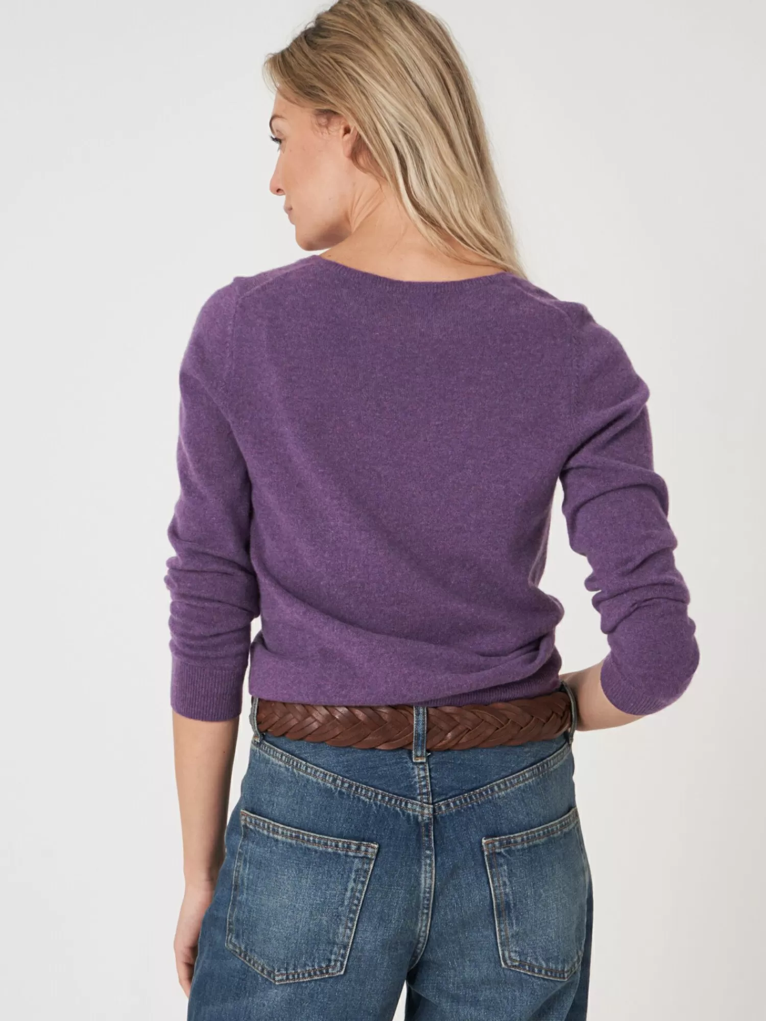 Pull Femme en Cachemire Bio Col en V - Essentiel Doux et Confortable