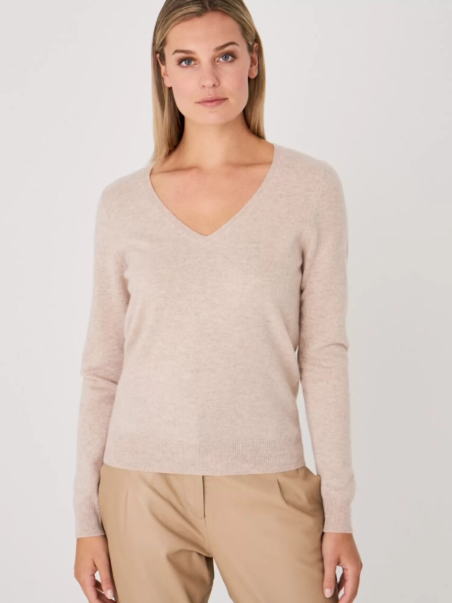 Pull Femme en Cachemire Biologique Doux - Col en V Élégant et Confortable - Prix Doux