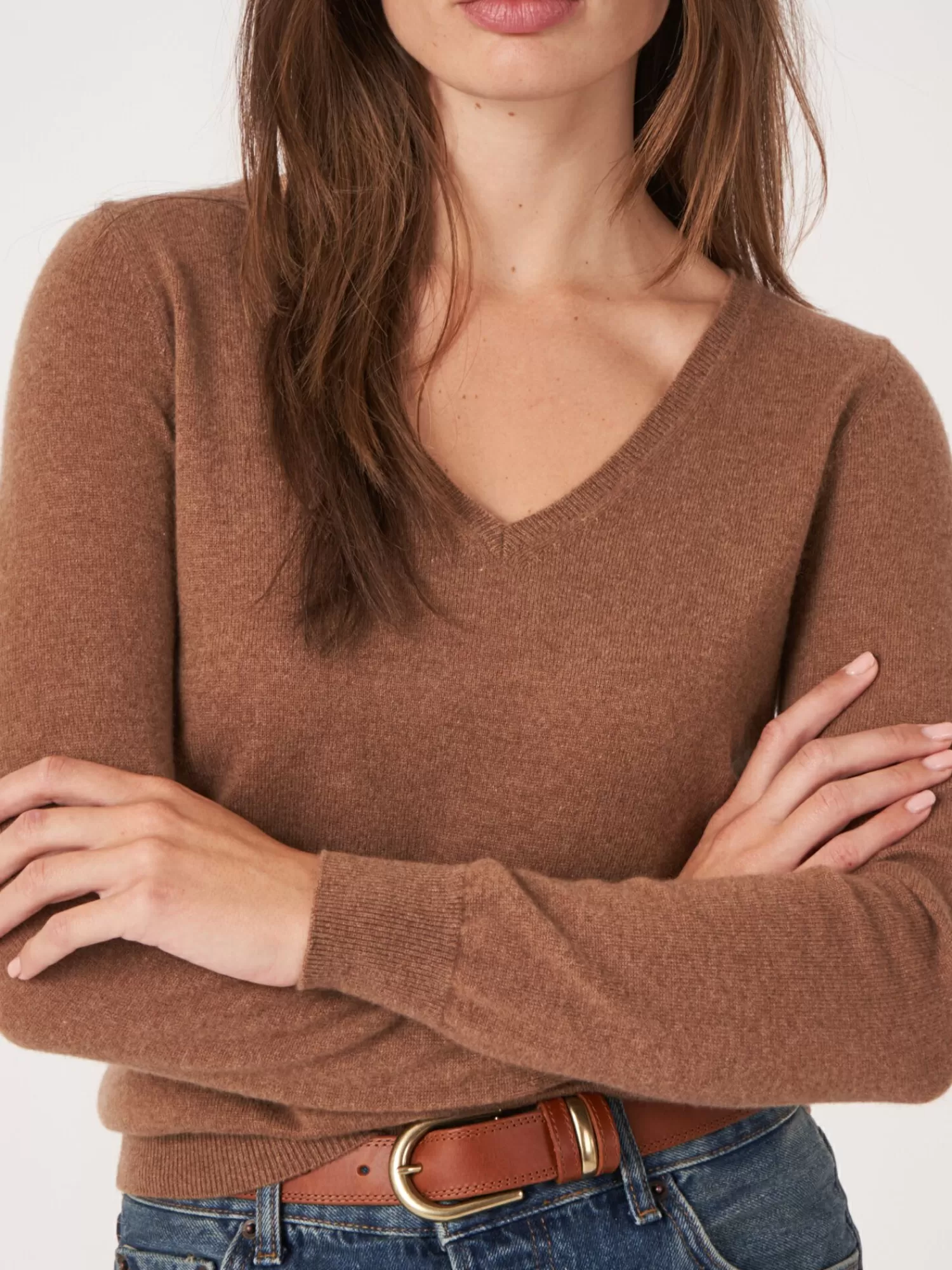 Pull Femme en Cachemire Bio Col en V - Élégance Intemporelle et Confort Doux