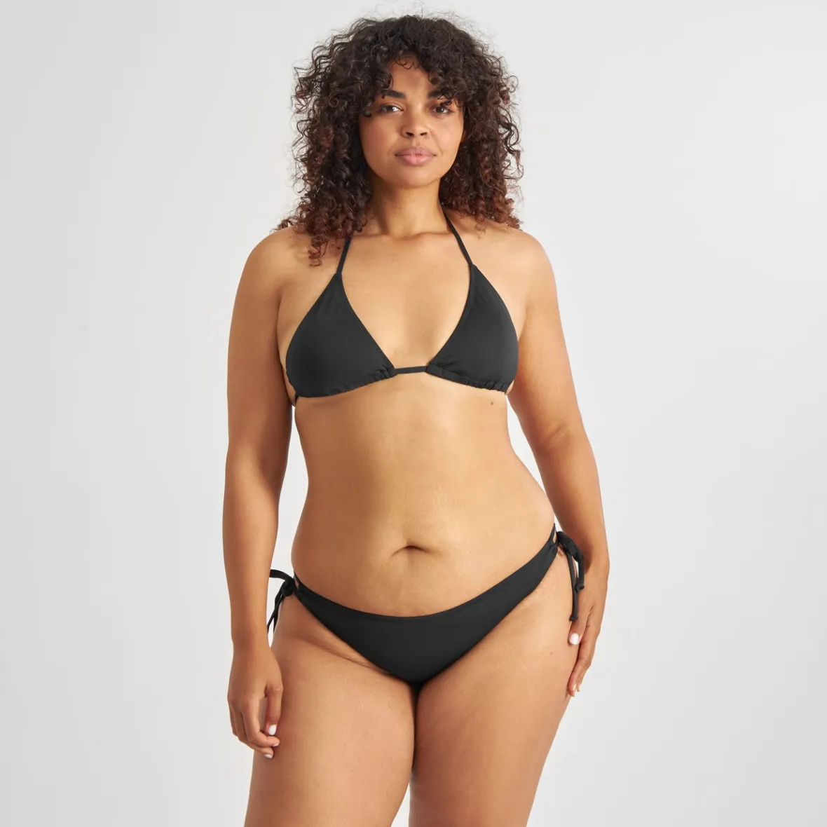 Maillots de bain Odda - Slips bikini noirs incontournables pour femmes