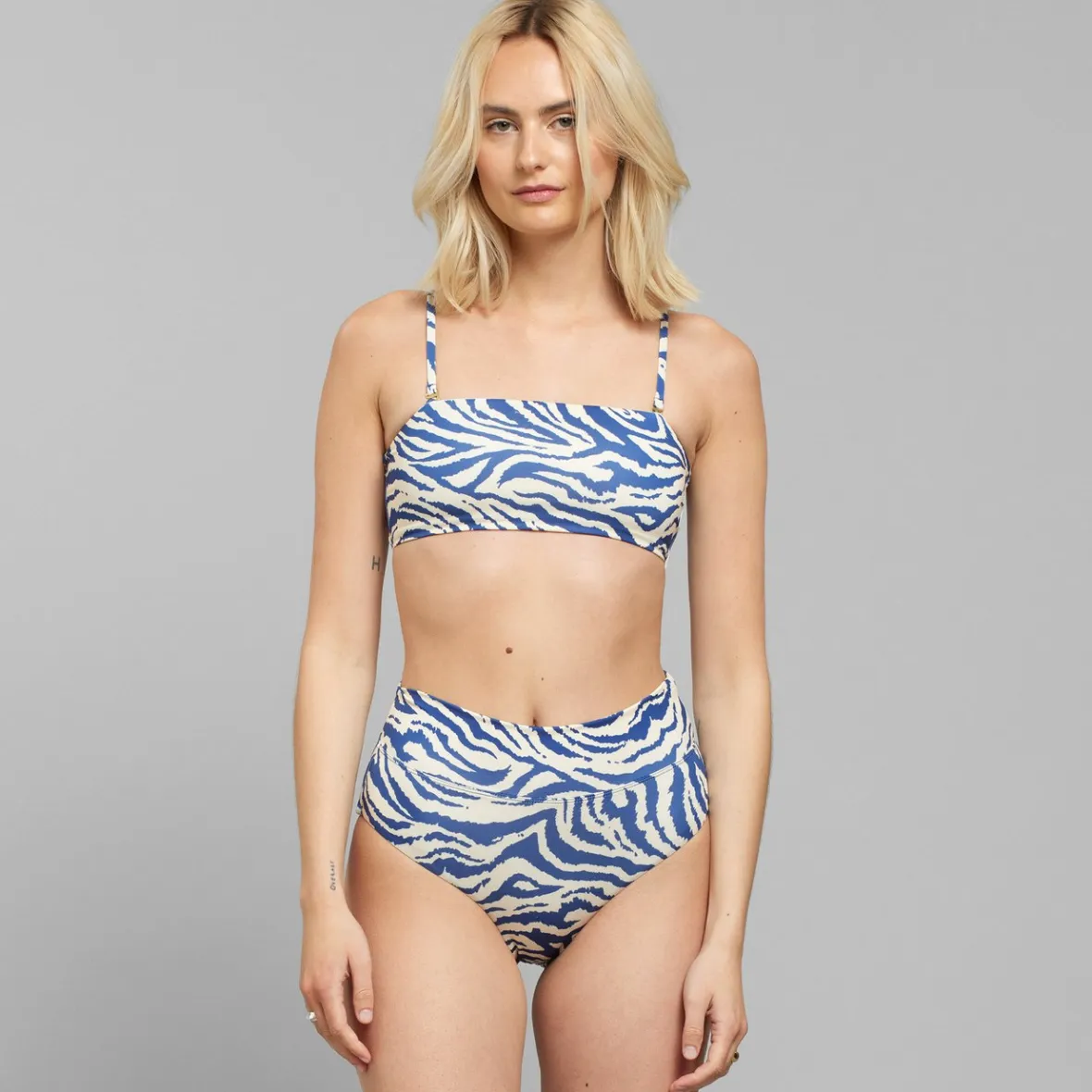 Culotte Bikini Femme Motif Zébré Bleu Électrique - Promotion Exclusive en Vente Flash