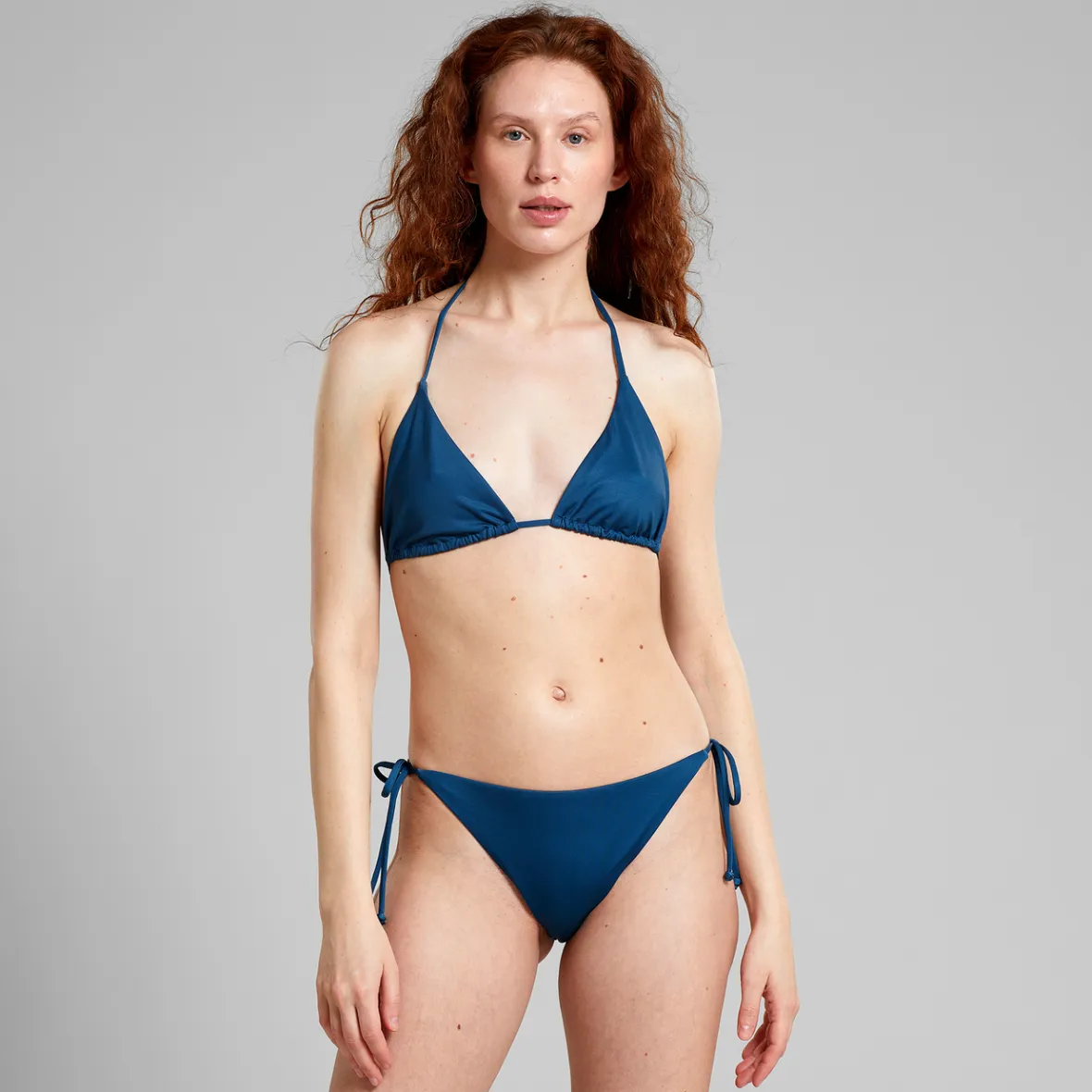 Découvrez le top de bikini Yxlan en bleu majolique - Élégance estivale pour femme

(Note : J'ai restructuré les éléments clés en utilisant des formulations courantes en e-commerce français, ajouté des termes évocateurs comme 