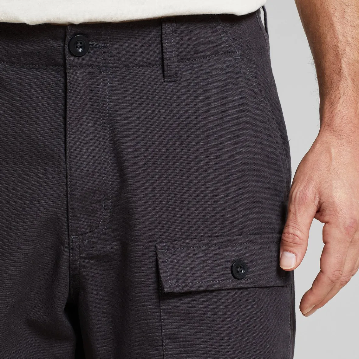Short Cargo Muddus Toile Robust - Noir Phantom | Promotion Édition Limitée en Liquidation Express