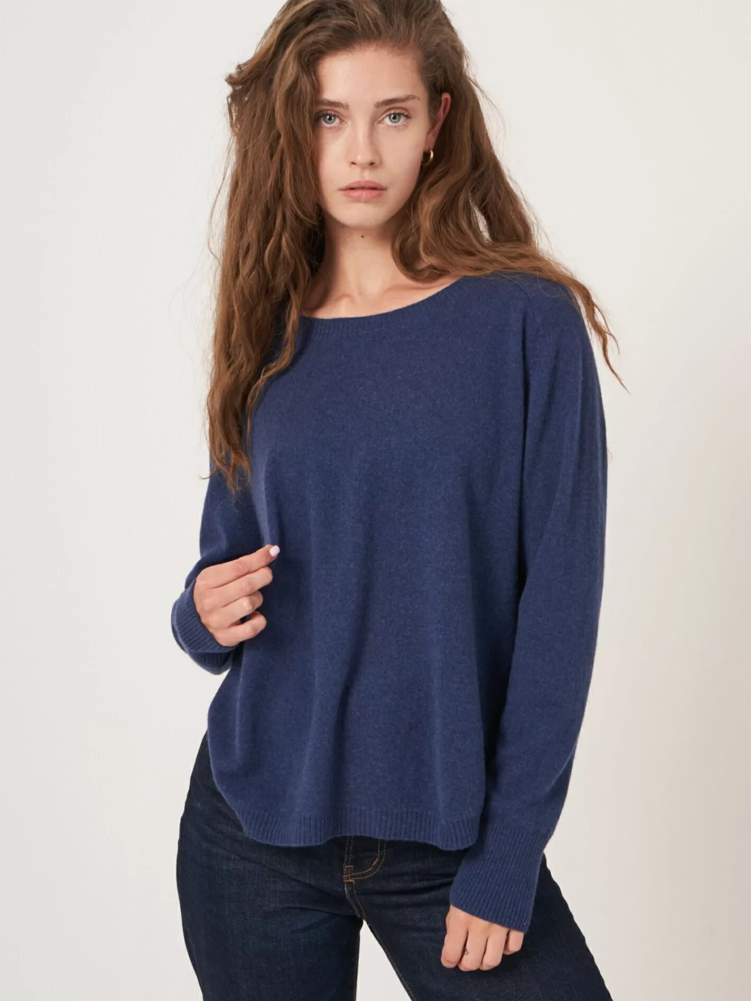 Pull Femme en Cachemire Boothalstrui - Ourlet Arrondi, Style Intemporel