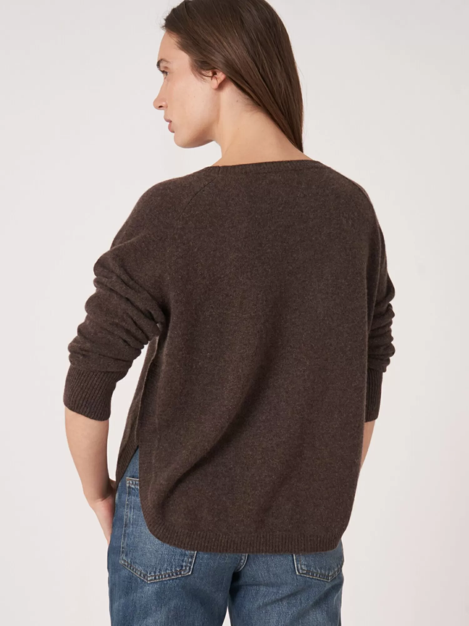 Pull femme en cachemire Boothalstrui - Ourlet arrondi - Liquidation exclusive