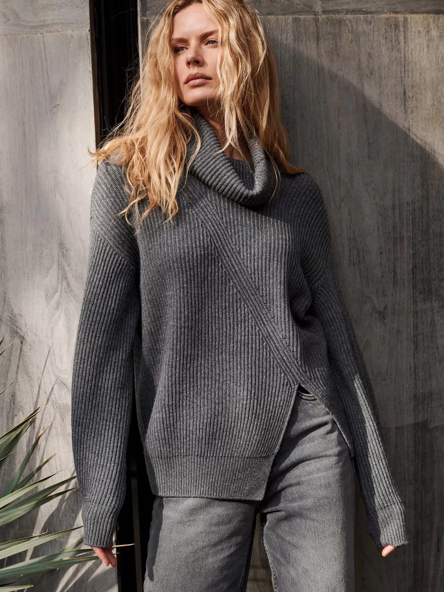 Pull Femme en Cachemire Élégant avec Zip Décalé - Design Unique et Confortable