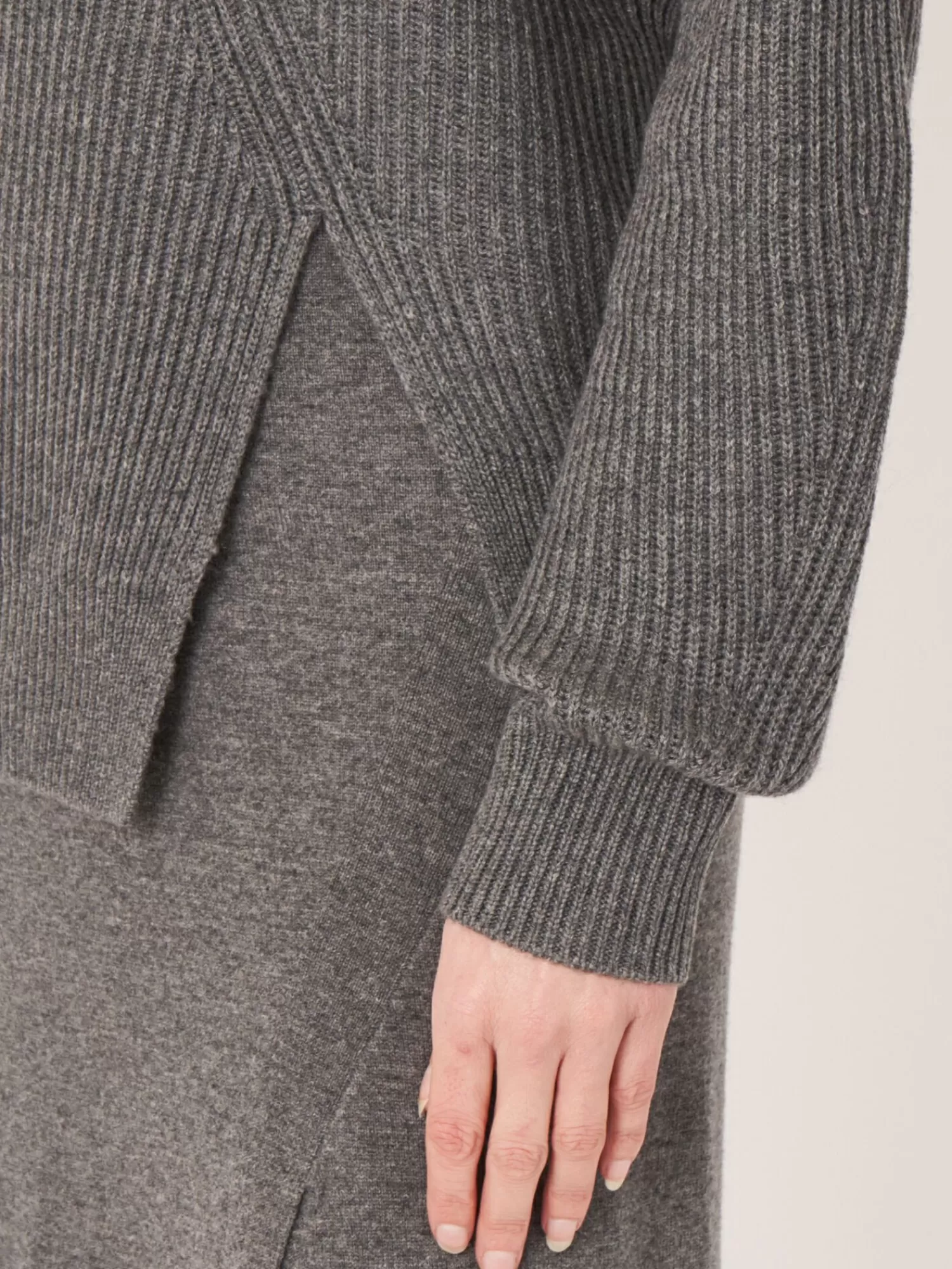 Pull Femme en Cachemire Élégant avec Zip Décalé - Design Unique et Confortable