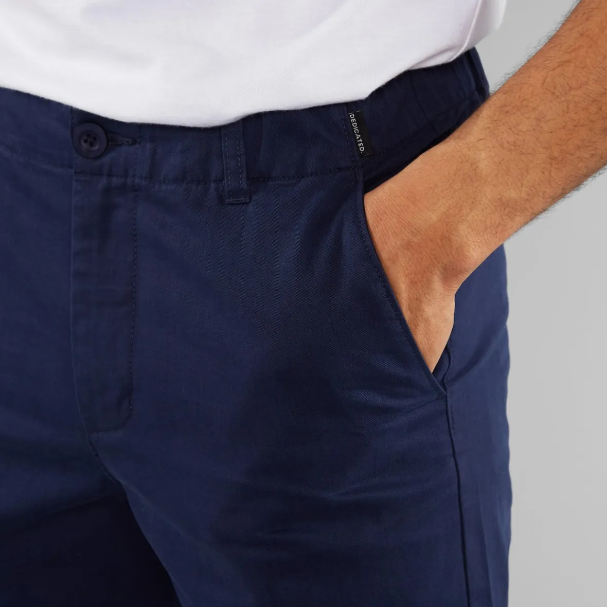 Short en Chino Nacka Bleu Marine - Profitez de notre Déstockage Exclusif en Ligne!