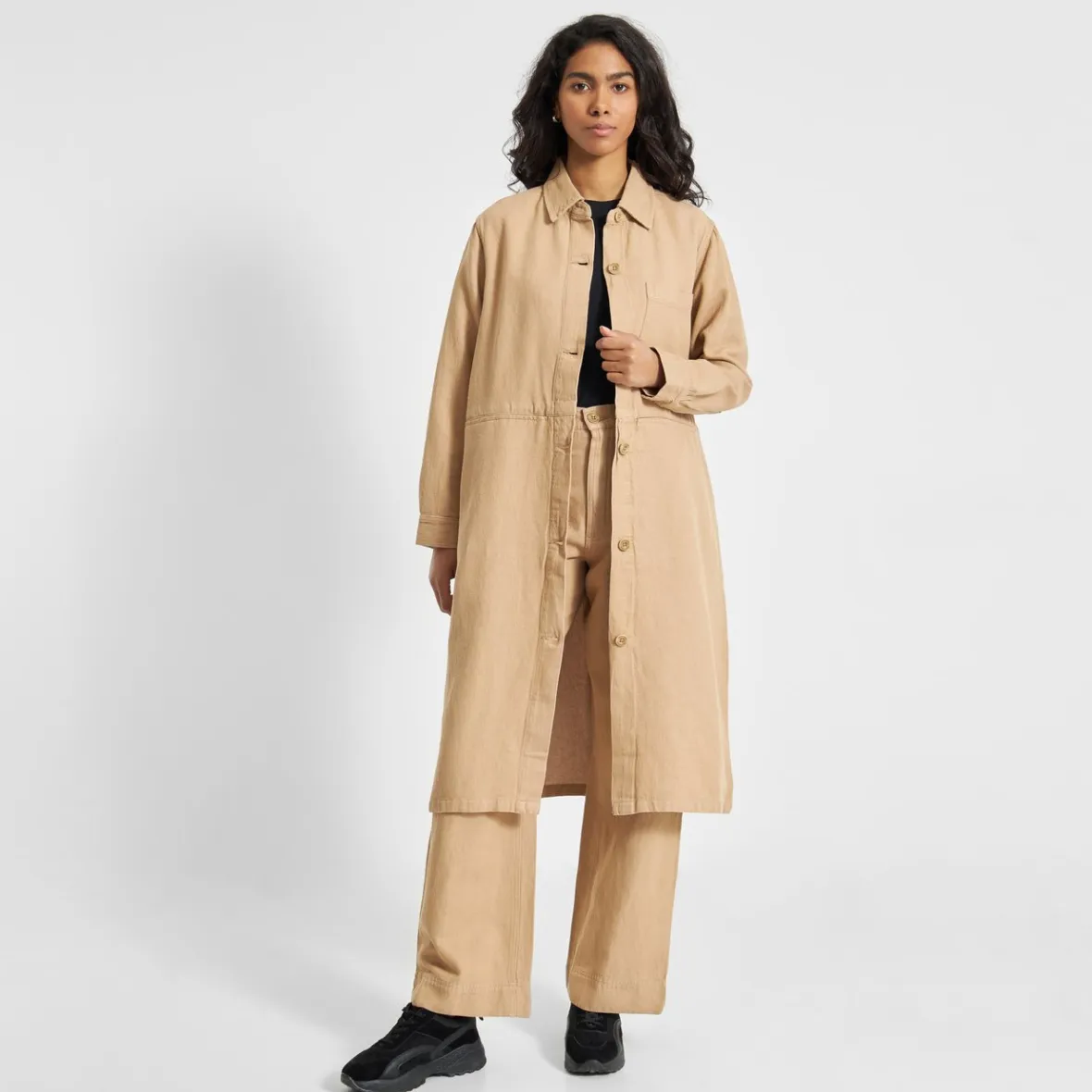 Manteau Femme Furbo · Couleur Sable · Soldes Exclusives en Ligne - Élégance Hivernale à Prix Atelier