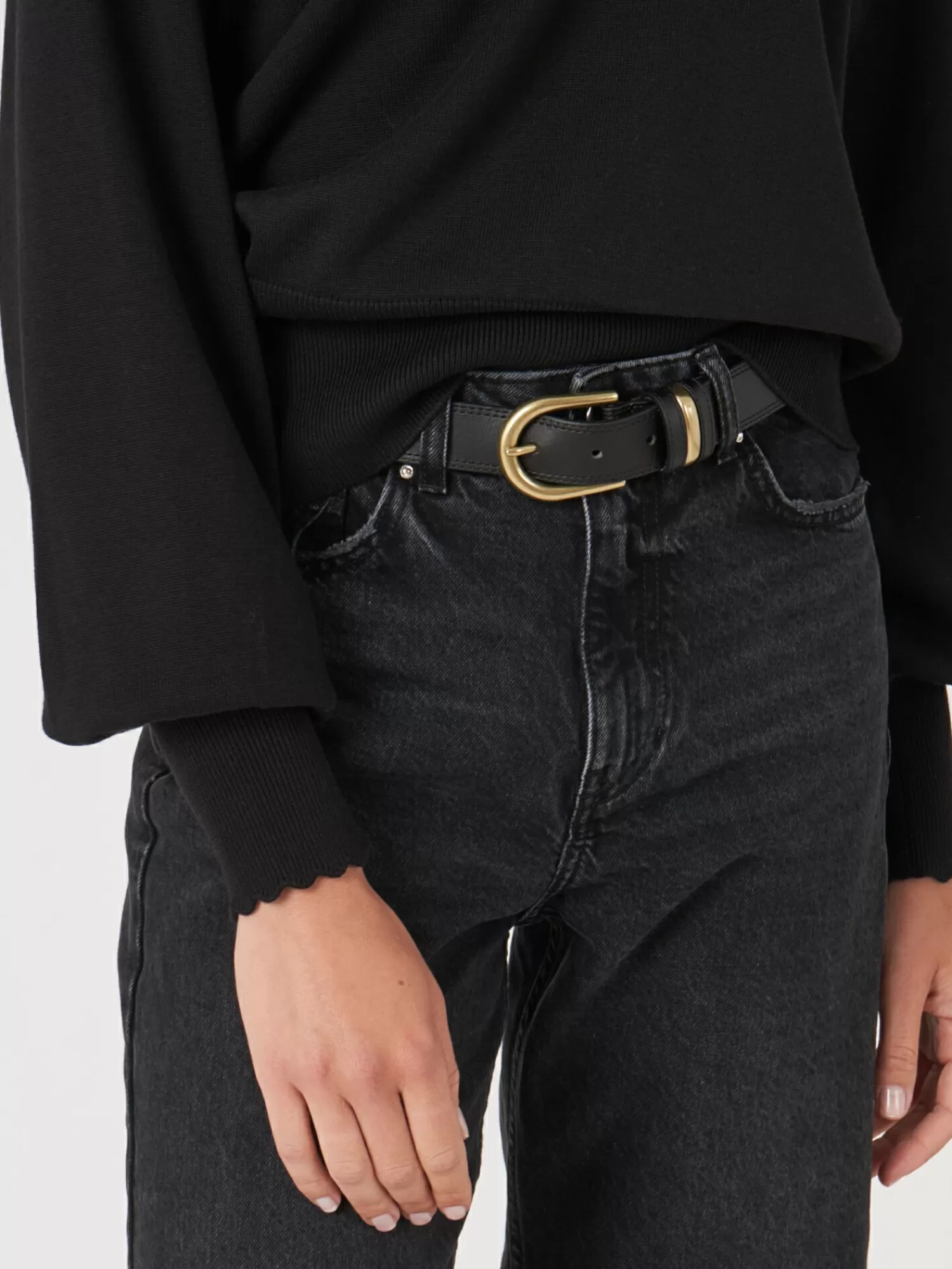 Pull féminin décolleté en V profond avec manches ballon montées - Style décontracté et tendance pour femme