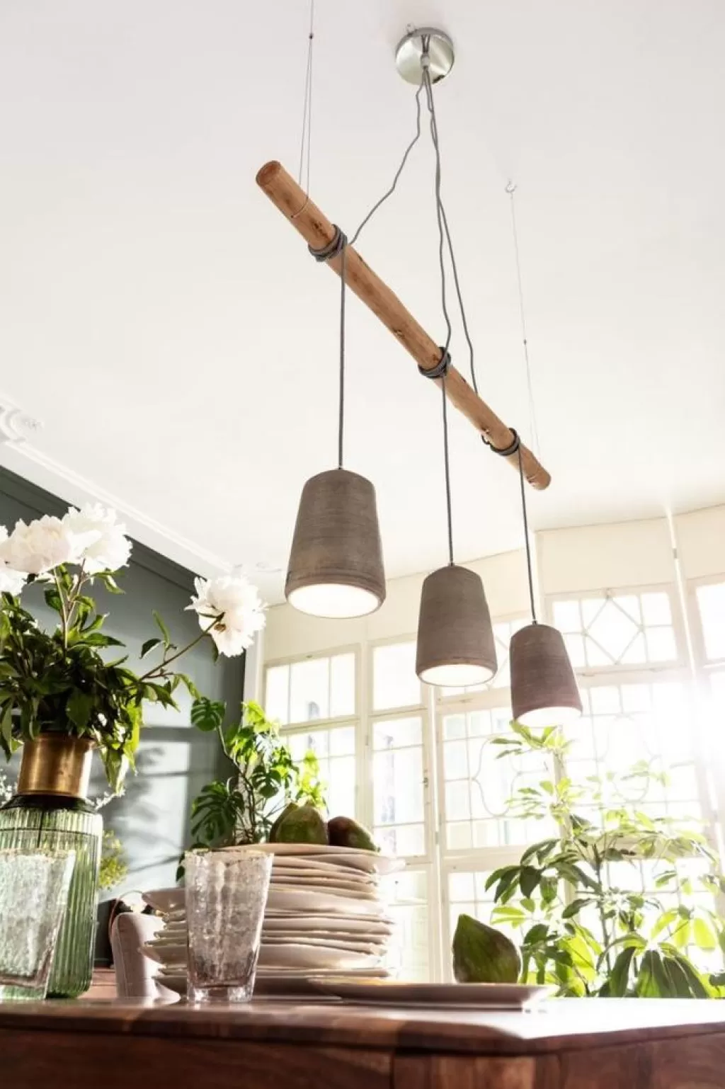 Luminaire Suspendu Design Béton Tre par KARE - 120cm pour Salle à Manger Élégante