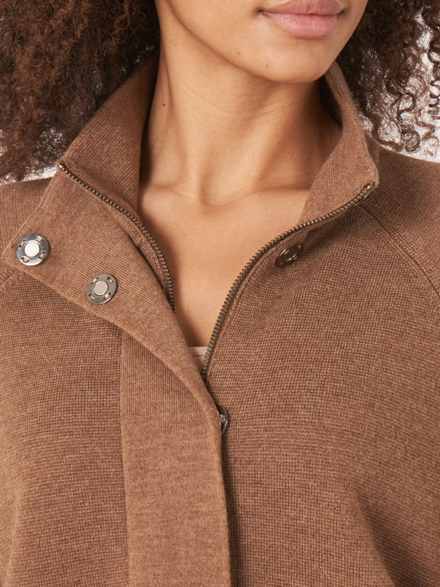Gilet Femme en Laine Mérinos - Double Tricot Doux avec Col Montant Élégant - Confort Chaud et Style Moderne