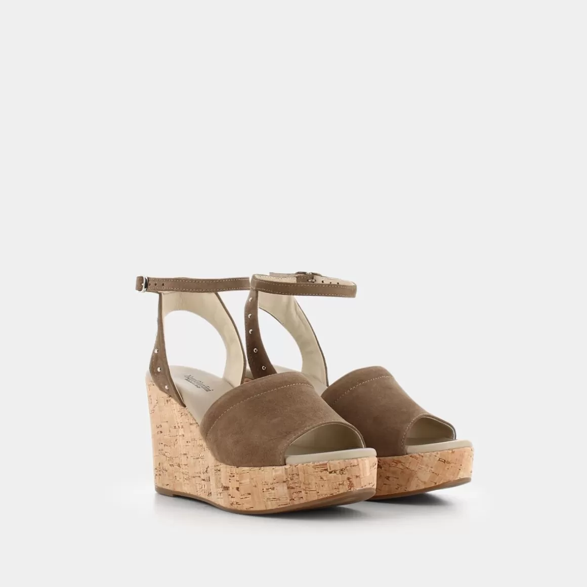 Sandales confortables NERO GIARDINI - Modèle E307663D en cuir souple, teinte castoro marron | Promotion printanière exclusive