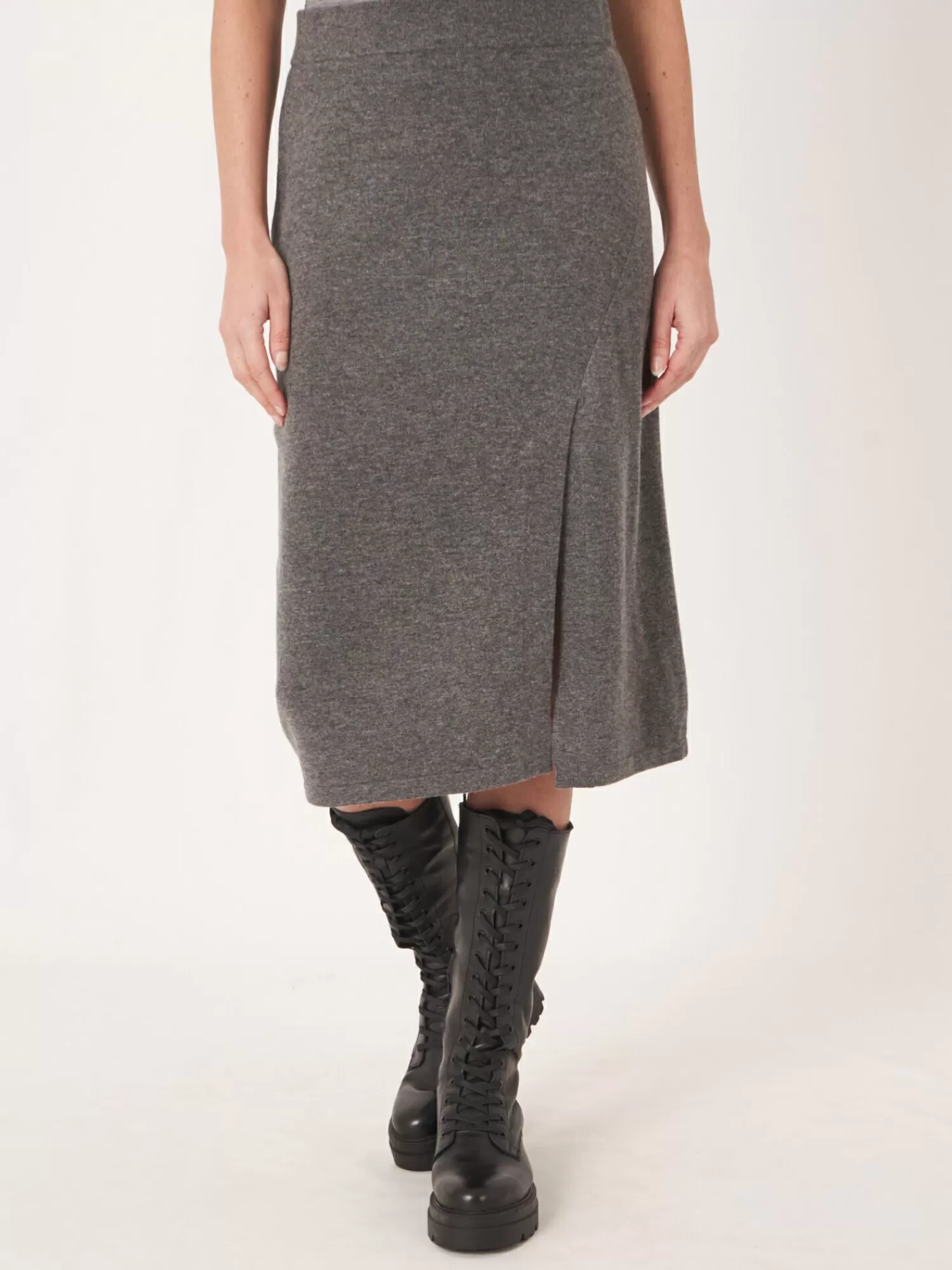 Élégante jupe fendue en cachemire tricoté main - Modèle confortable pour femme
