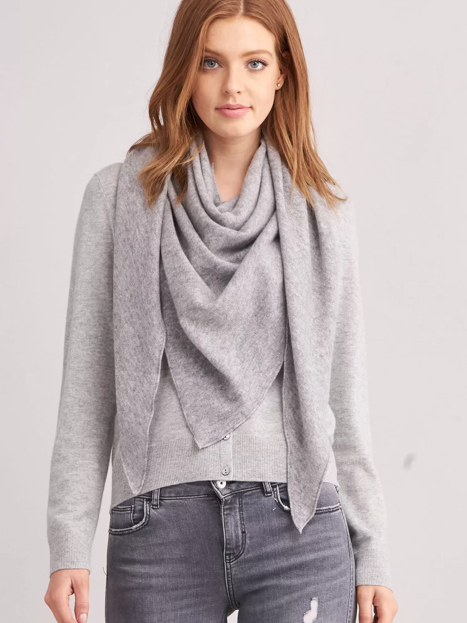 Écharpe Triangulaire en Cachemire Biologique pour Femme - Doux, Léger et Durable
