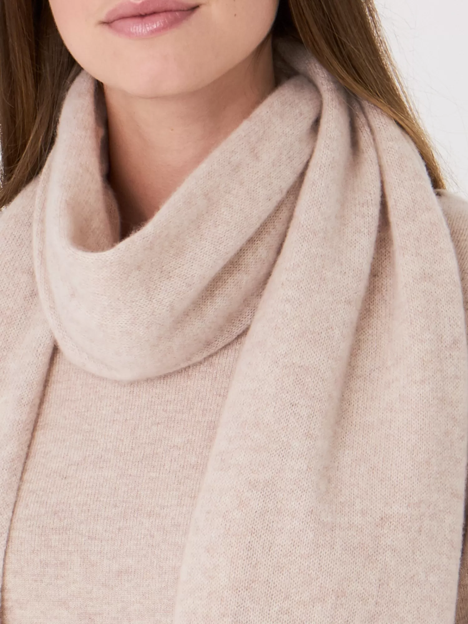 Écharpe Femme en Cachemire Bio Tricoté Main - Doux et Léger pour un Confort Ultime, Accessoire Élégant Style Intemporel