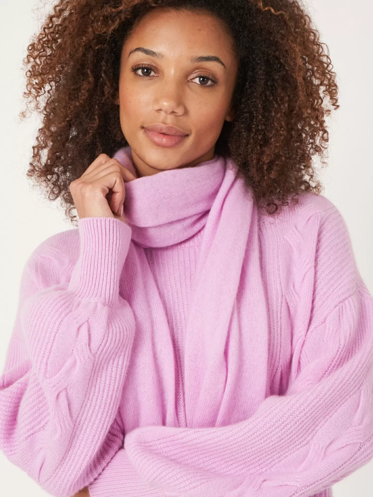 Écharpe en Cachemire Biologique Doux - Tissage Artisanal pour Femmes - Collection Exclusive Hiver