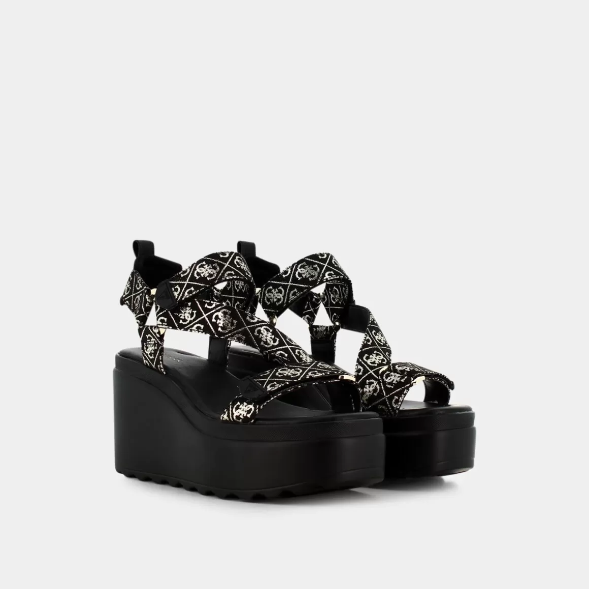 GUESS Sandales Fal04 Platine - Modèle Élégant Noir en Promotion Limitée | Chaussures Femme Printemps-Été 2024