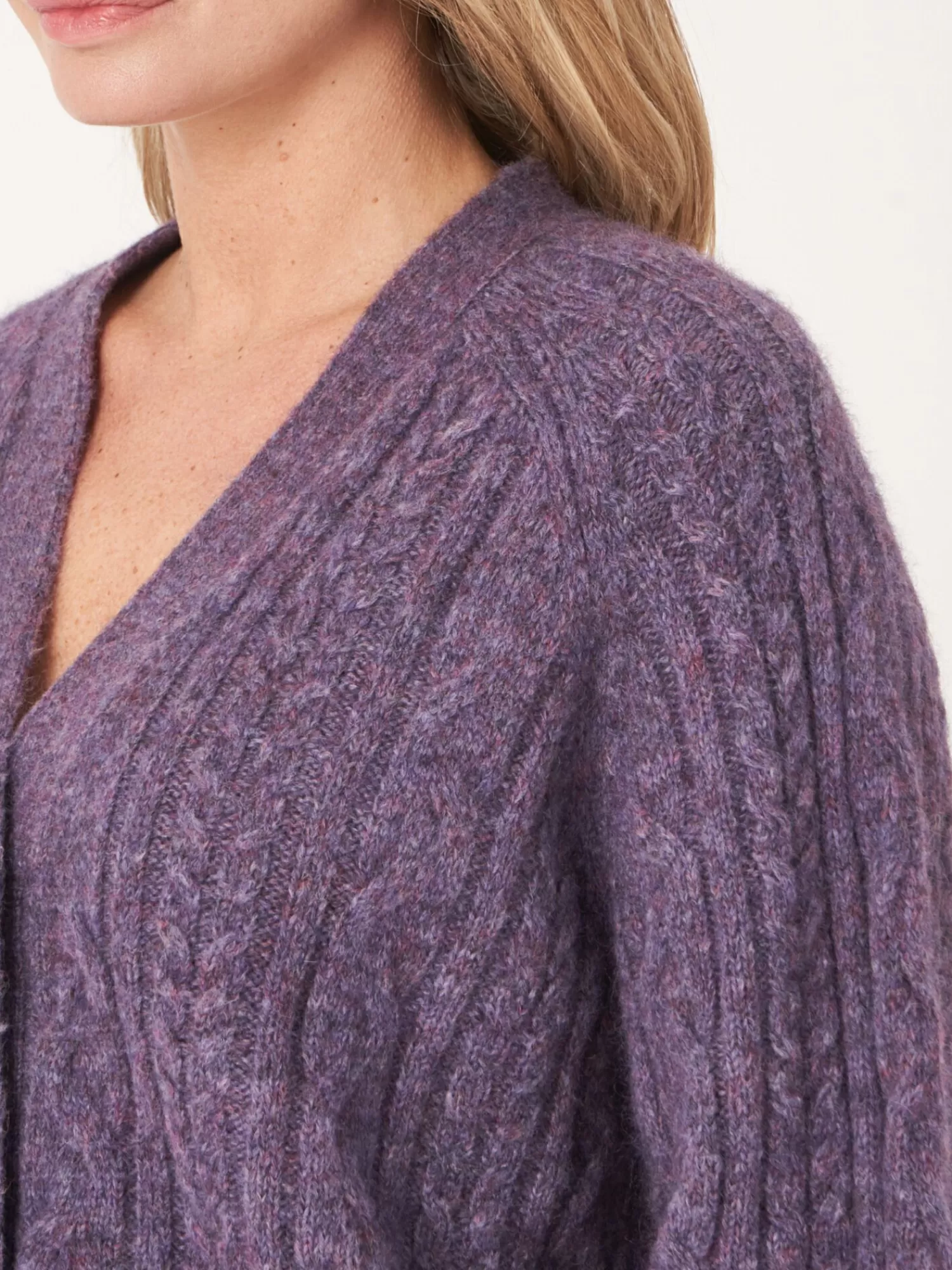 Gilet Femme Tricoté Boutonnage Chic - Pull-over Hiver Doux et Confortable