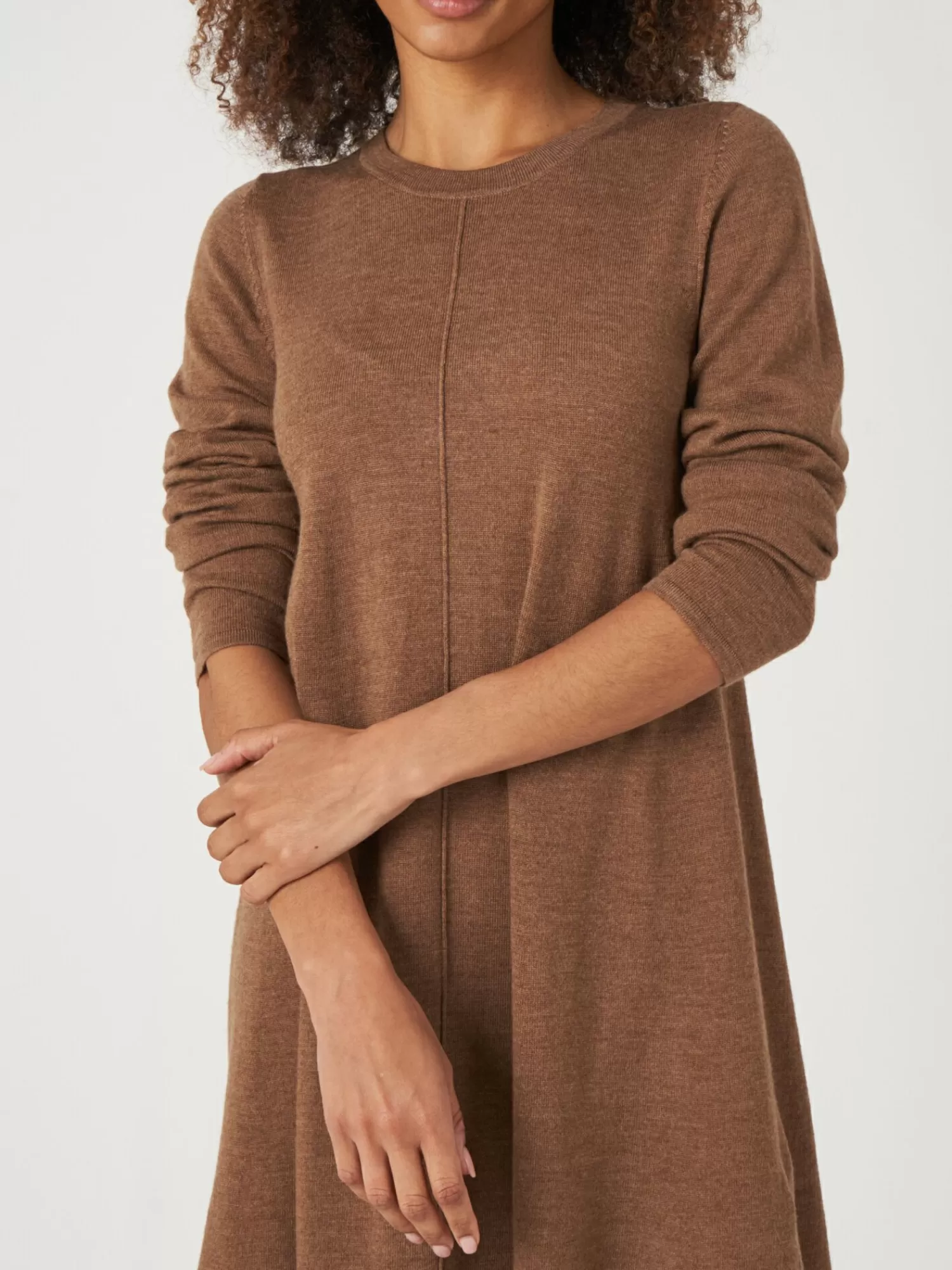 Robe Trapèze en Laine Mérinos Tricotée - Collection Élégance Hiver pour Femme