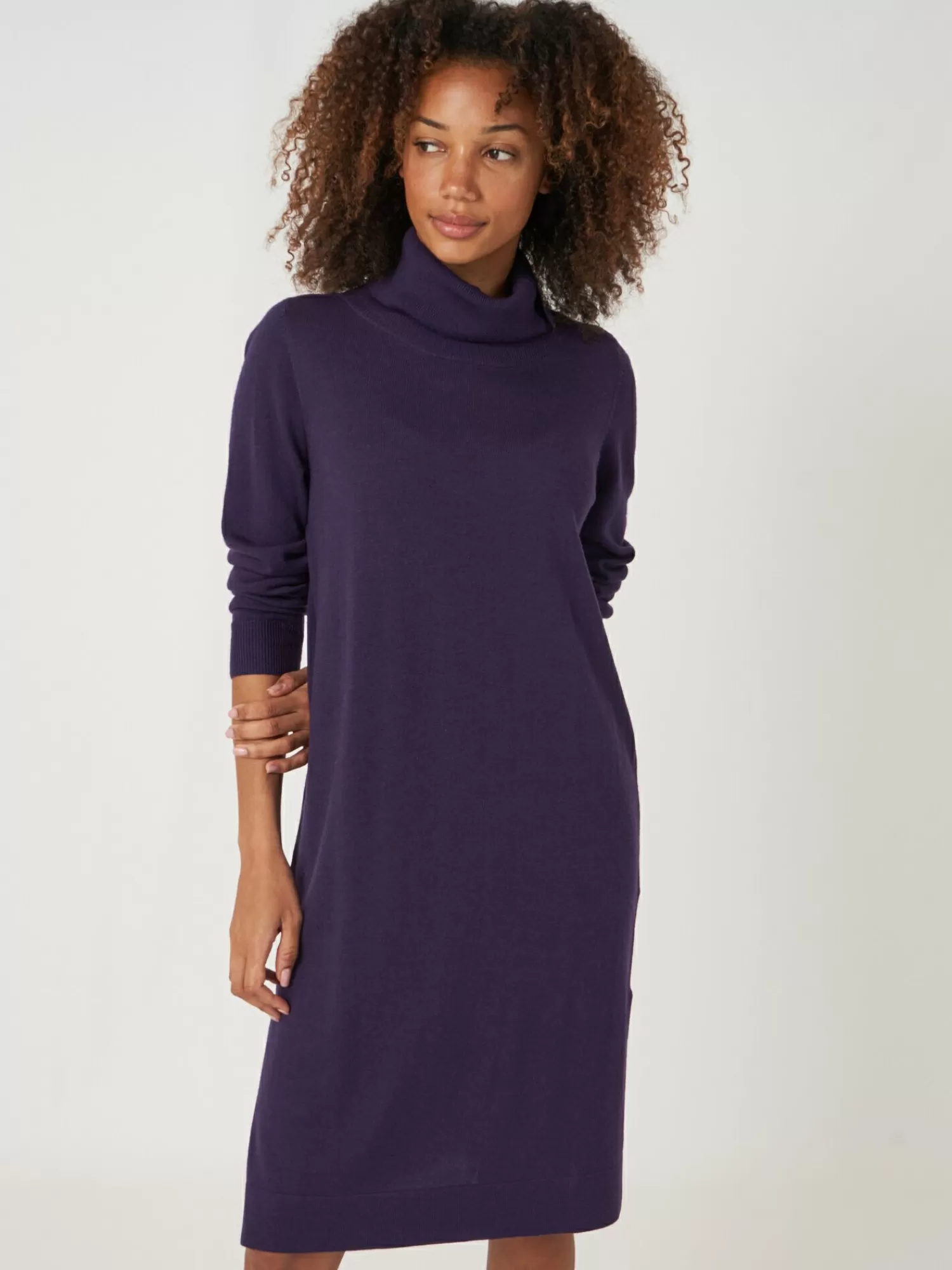 Robe Élégante Tricotée avec Col Montant à Nœud et Fente Latérale - Robe et Jupe Femme Style Tendance - Confortable et Abordable