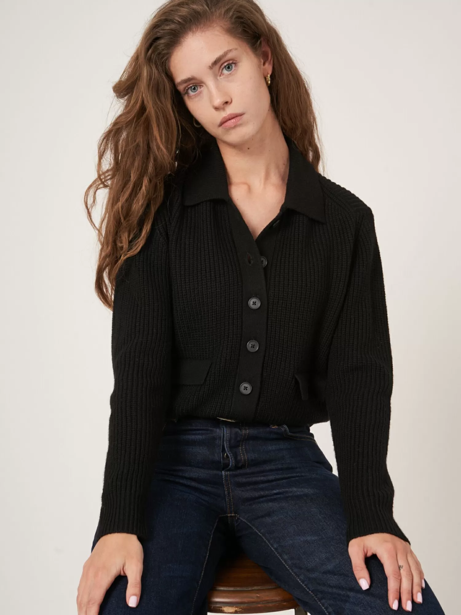 Gilet Femme en Laine Mérinos - Col Polo Élégant pour Tenue Décontractée