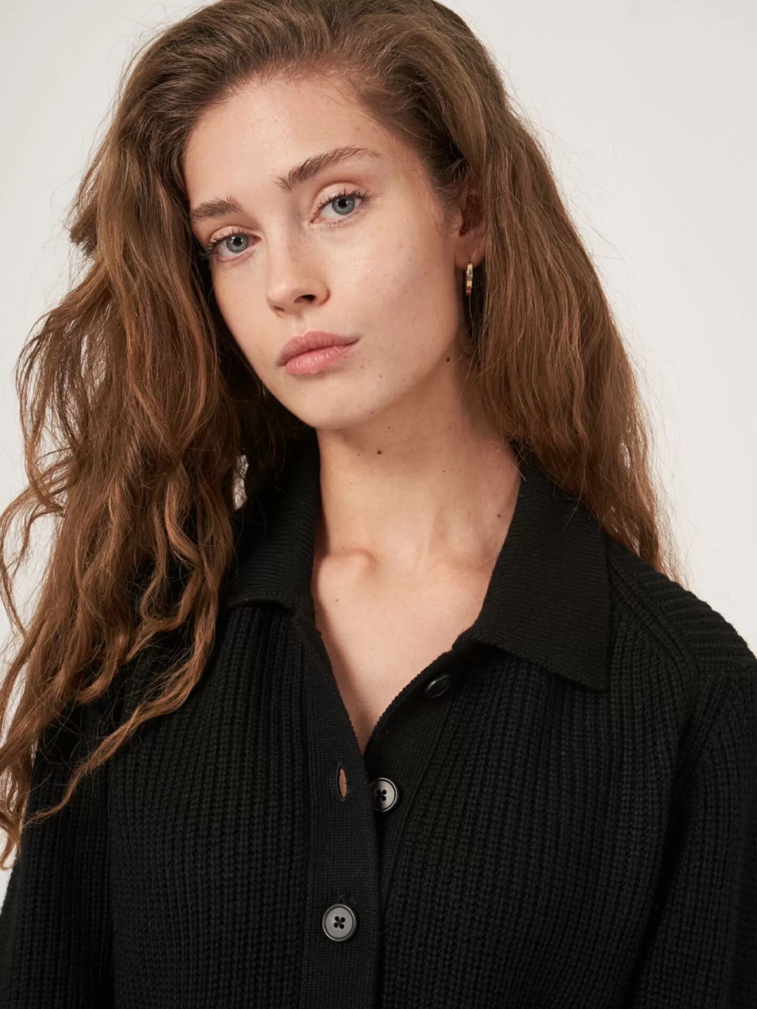 Gilet Femme en Laine Mérinos - Col Polo Élégant pour Tenue Décontractée