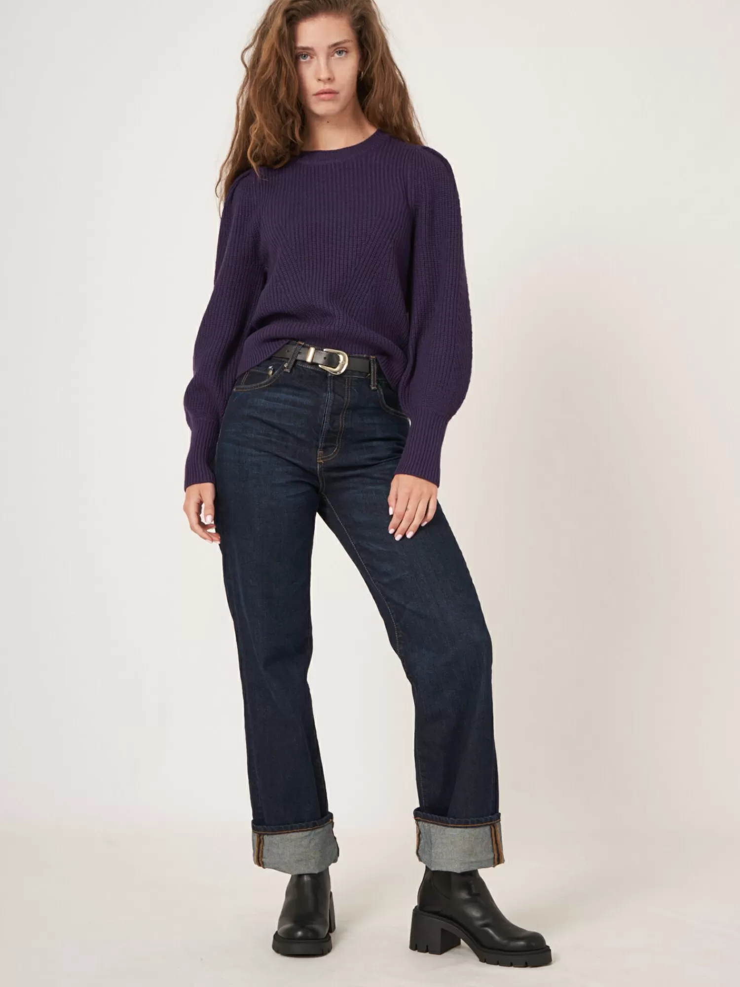 Pull Femme en Laine Mérinos à Motifs Côtelés avec Détail Épaule Délicat - Confort et Élégance