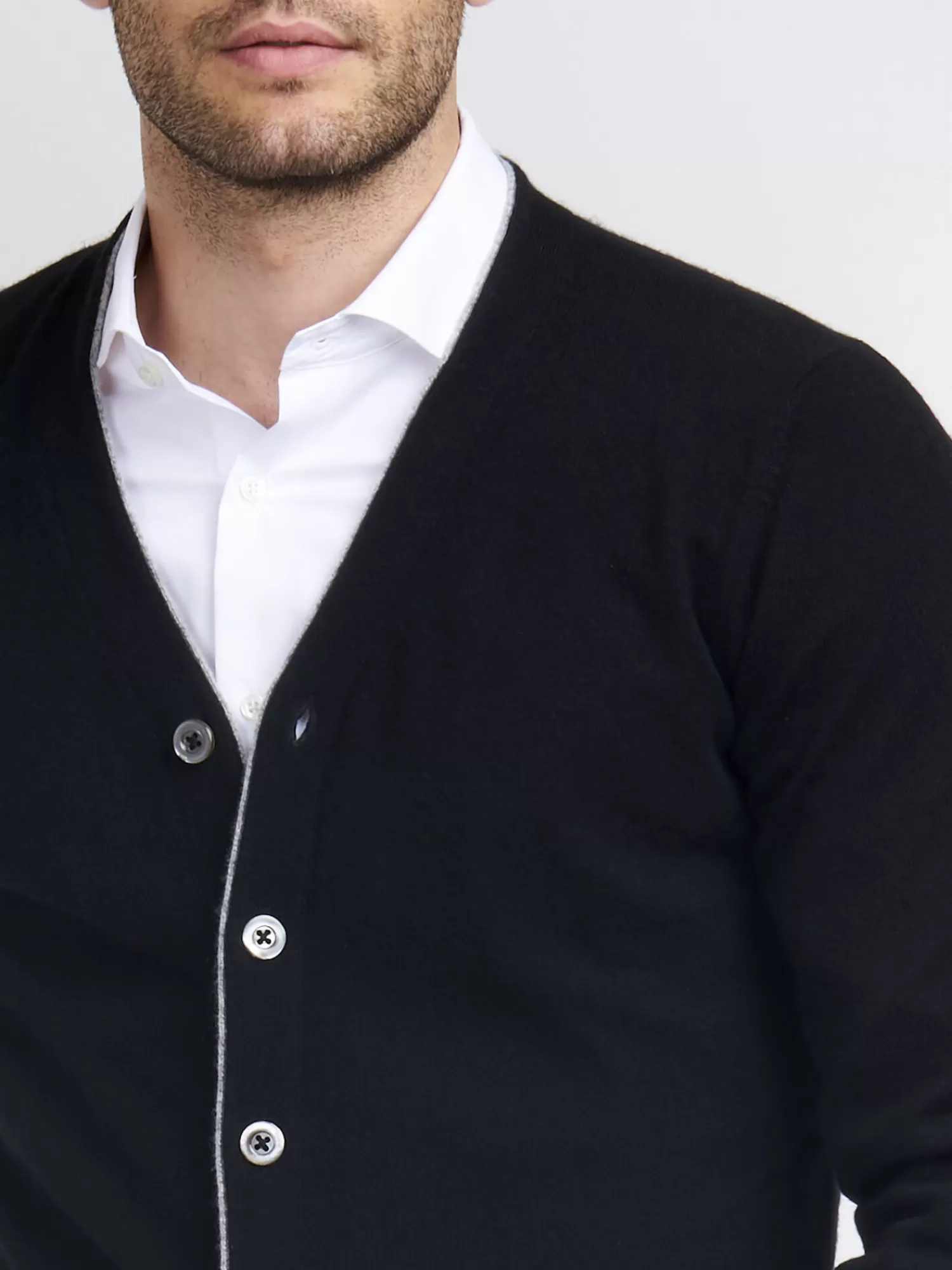Gilet Élégant en Cachemire pour Homme - Col en V & Soldes Exceptionnelles