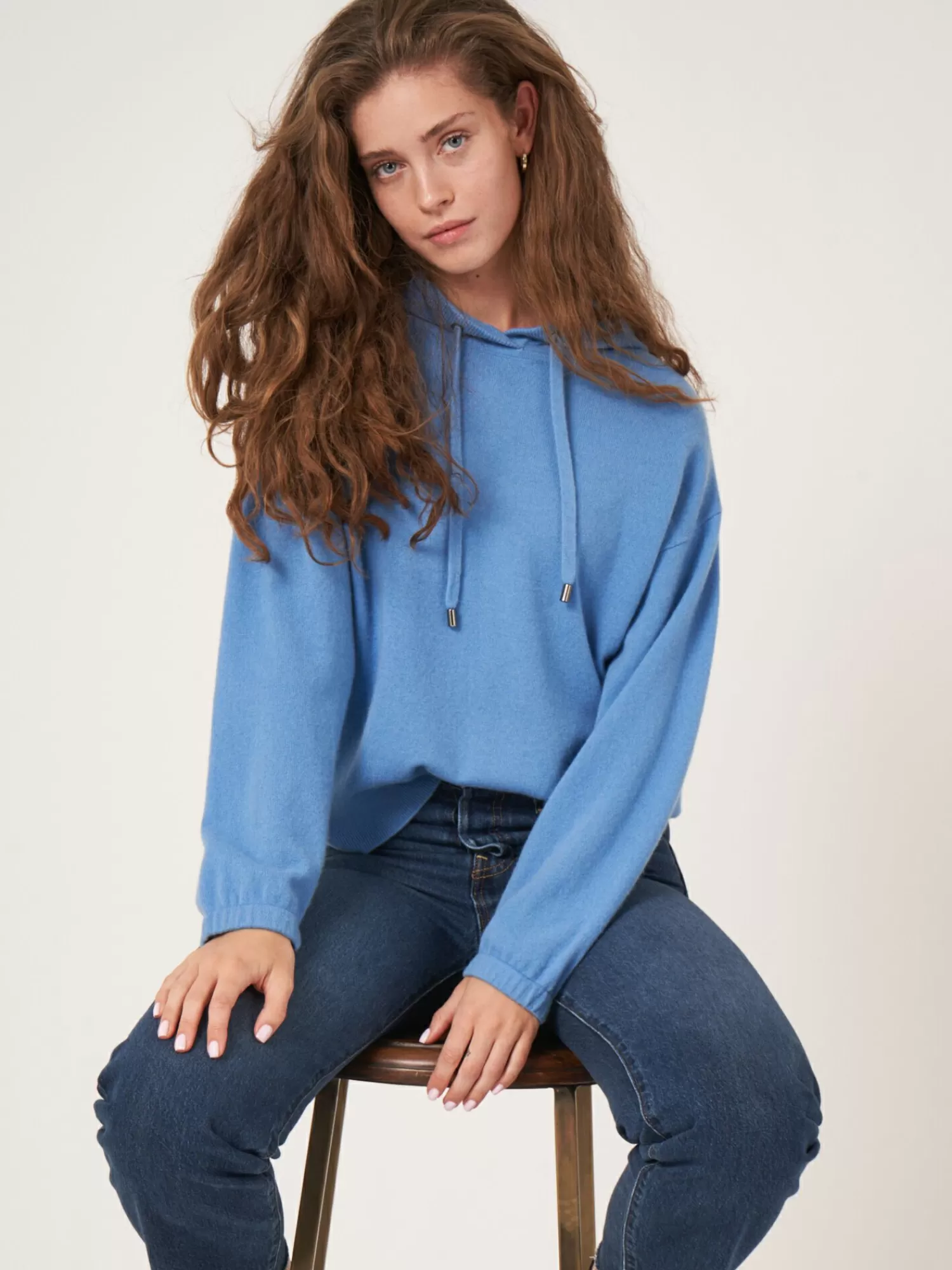 Doudoune capuche femme en cachemire bio - Confort douillet et style urbain