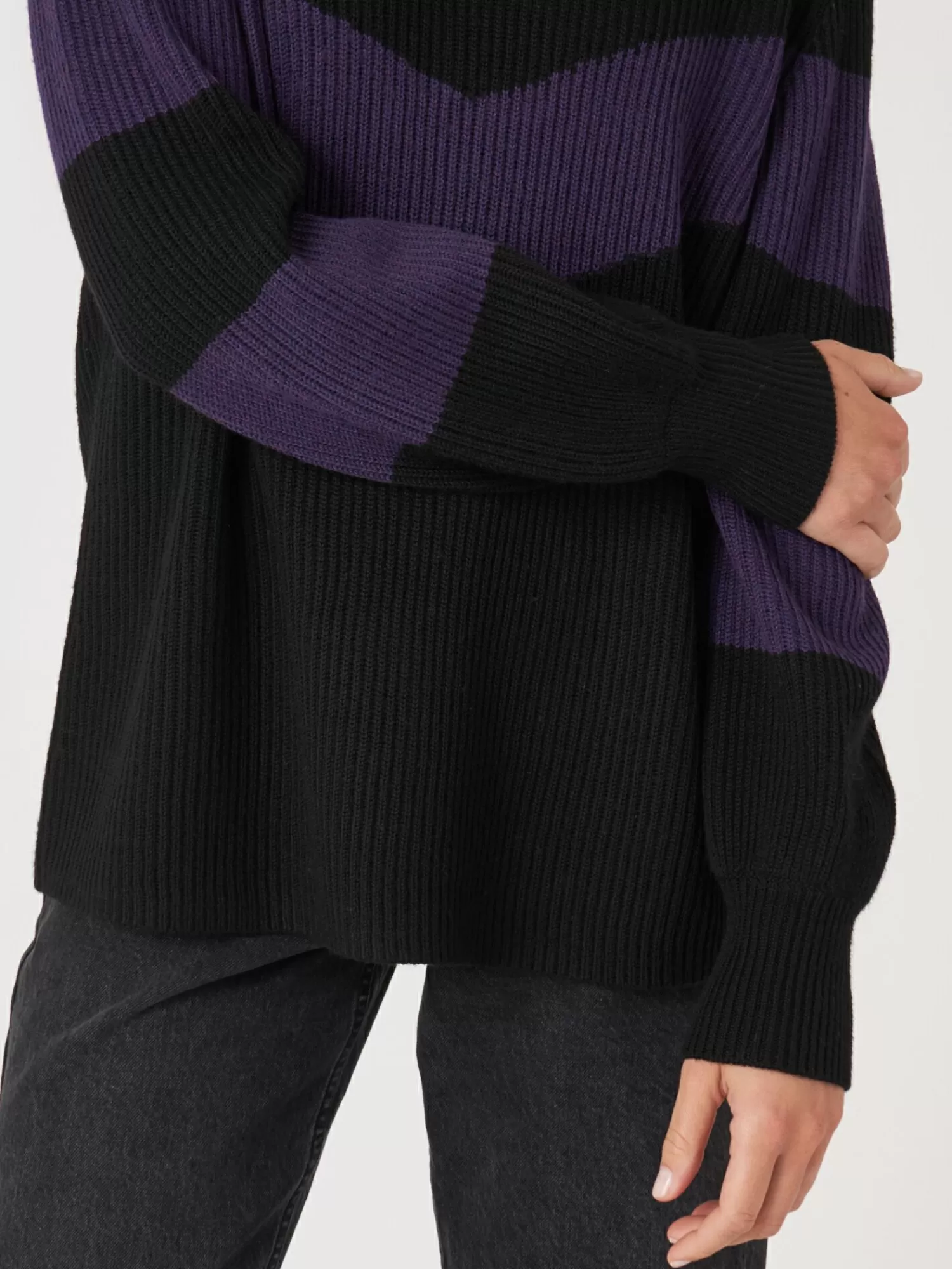 Pull Femme Col Roulé - Motif Chevron Intarsia Élégant - Promotion Exclusive