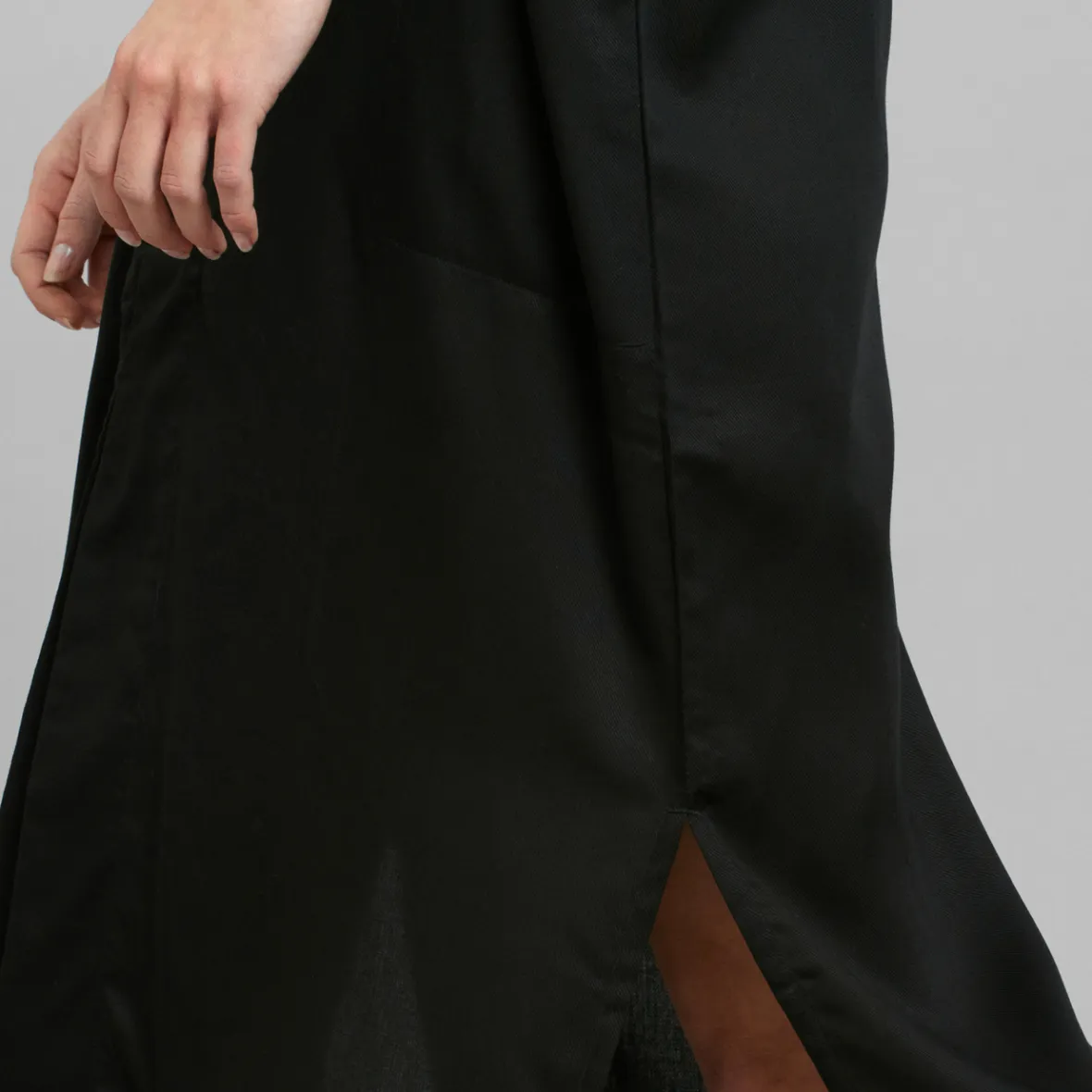 Élégant caftan noir Skillinge pour femme - Style intemporel en liquidation exclusive