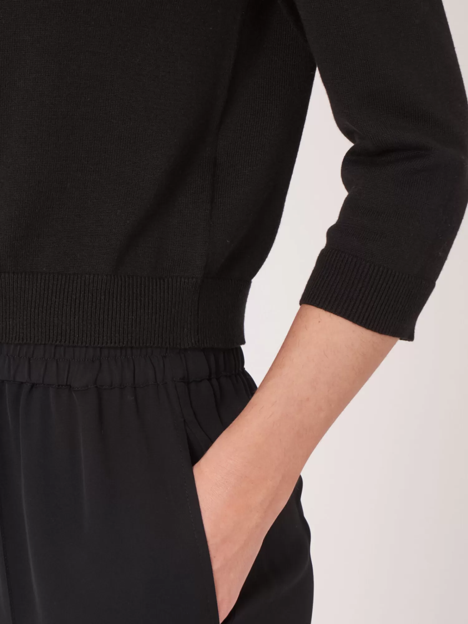 Débardeur Femme en Coton Bio - Col Rond, Coupe Courte et Confortable - Stock Limité