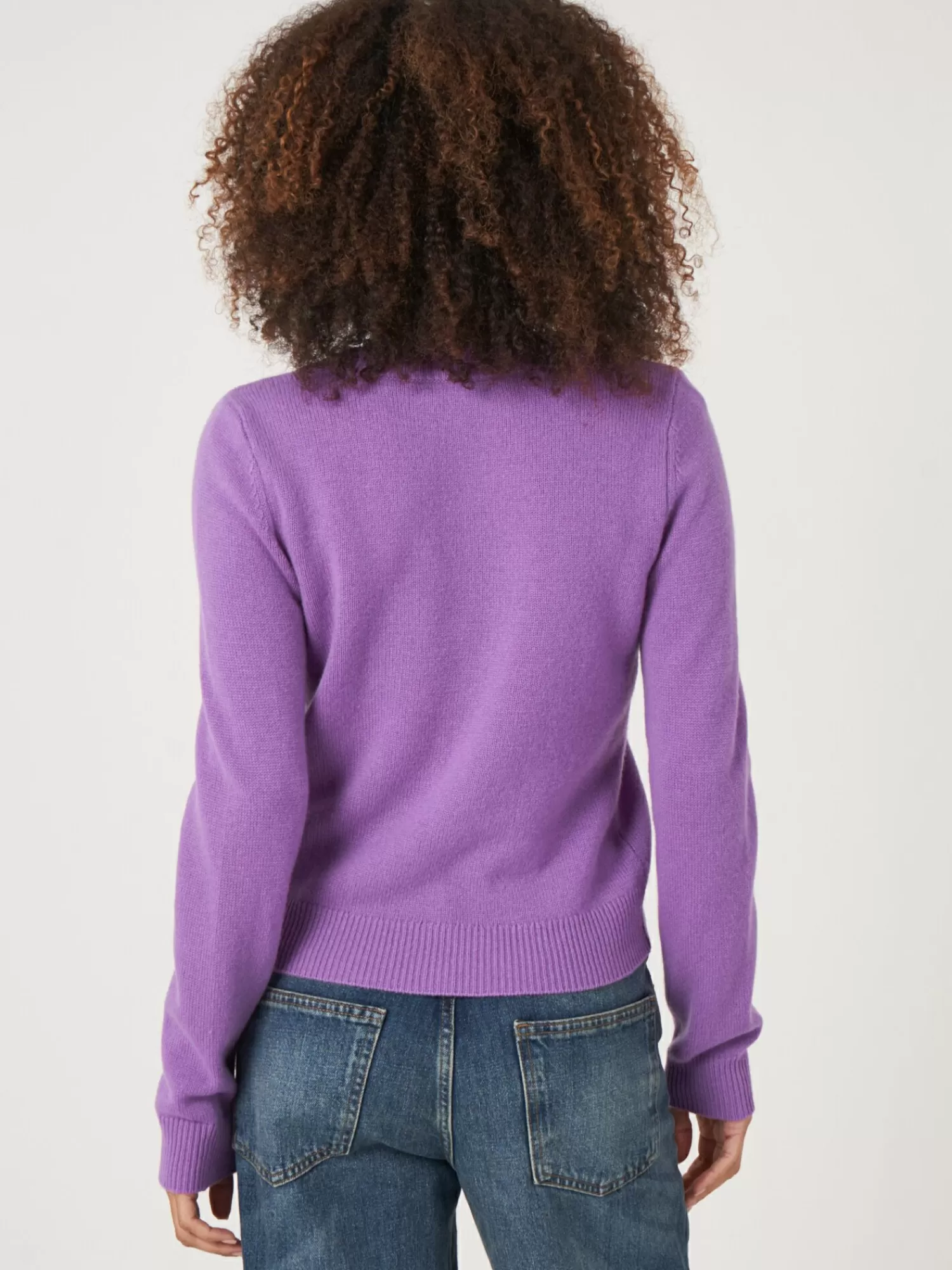 Pull Femme en Cachemire Léger - Col V Ravissant et Taille Courte | Dernières Pièces en Promotion Exclusive