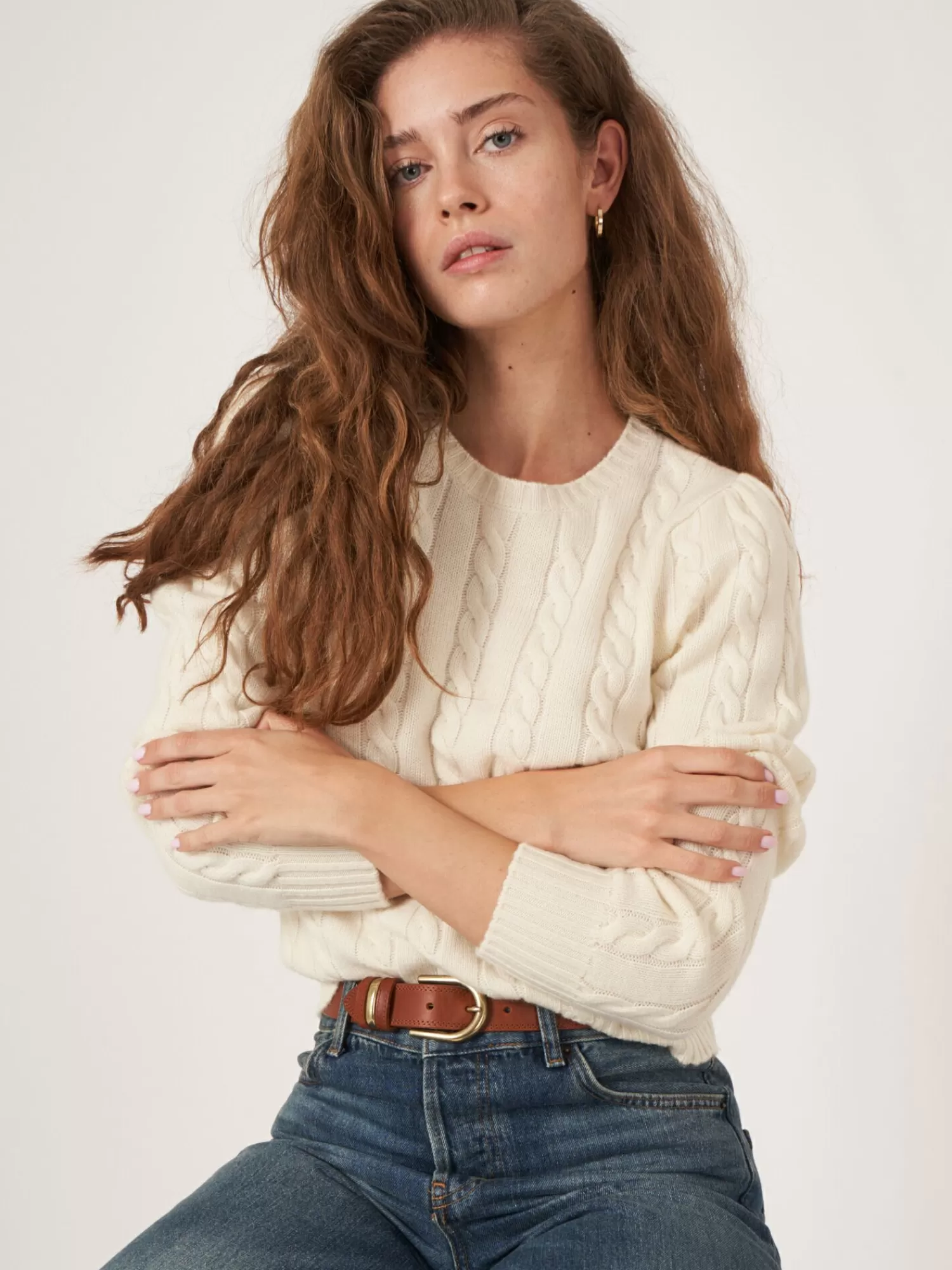 Pull féminin en mélange cachemire - Motif torsadé confortable pour automne-hiver 

Alternative douillette : 
