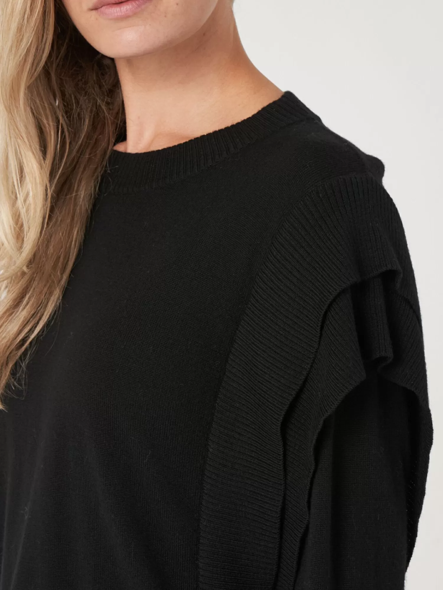 Pull Femme Court Style Épaulé Décoré - Tendance Confort Printanière