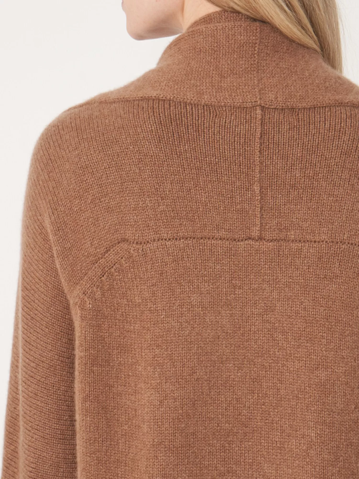 Gilet féminin en cachemire biologique - Maille généreuse et confort haut de gamme - Modèle édition limitée en liquidation
