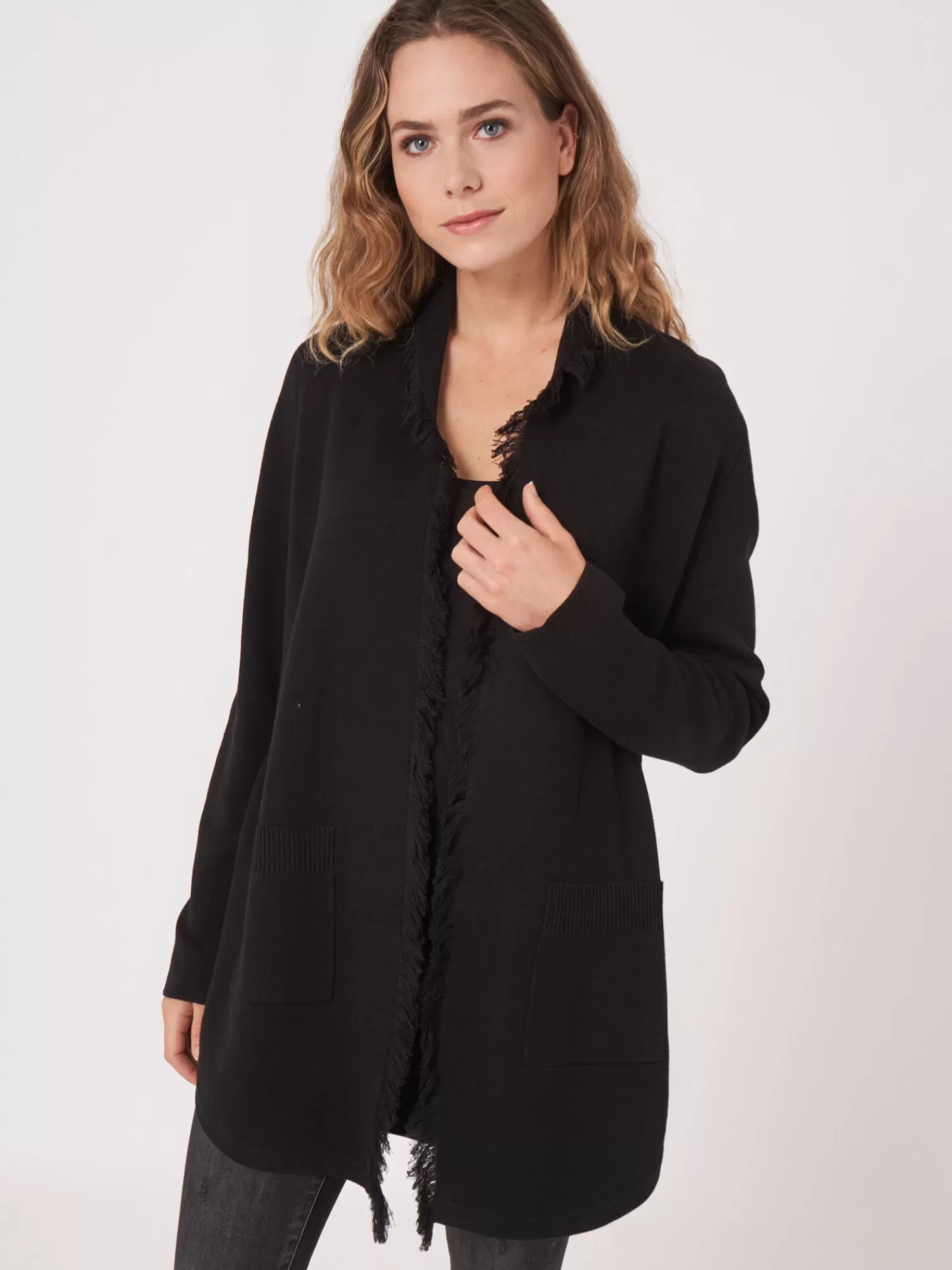 Élégant cardigan femme à franges avec capuchon - Promotion exclusive en édition limitée