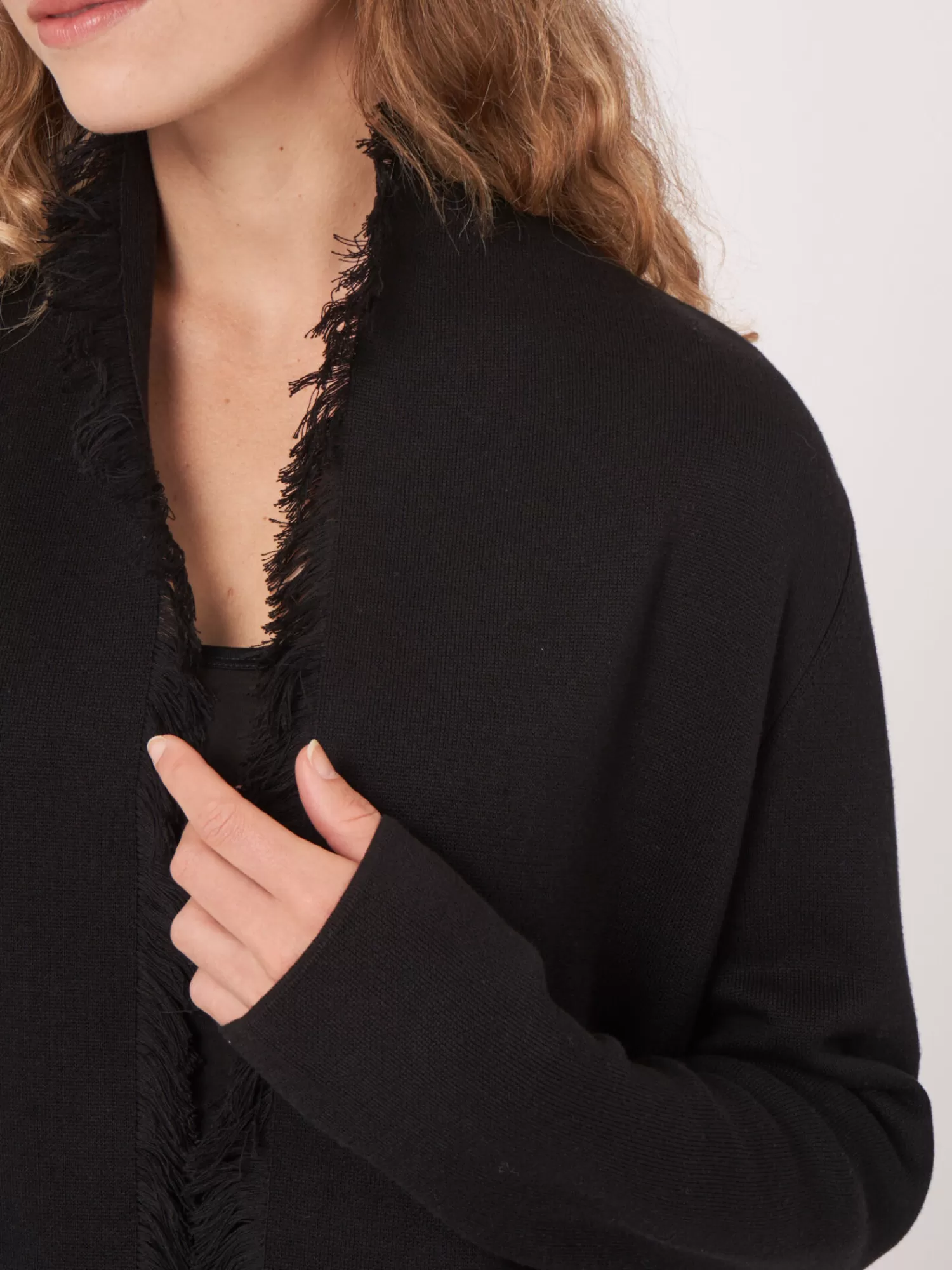 Élégant cardigan femme à franges avec capuchon - Promotion exclusive en édition limitée