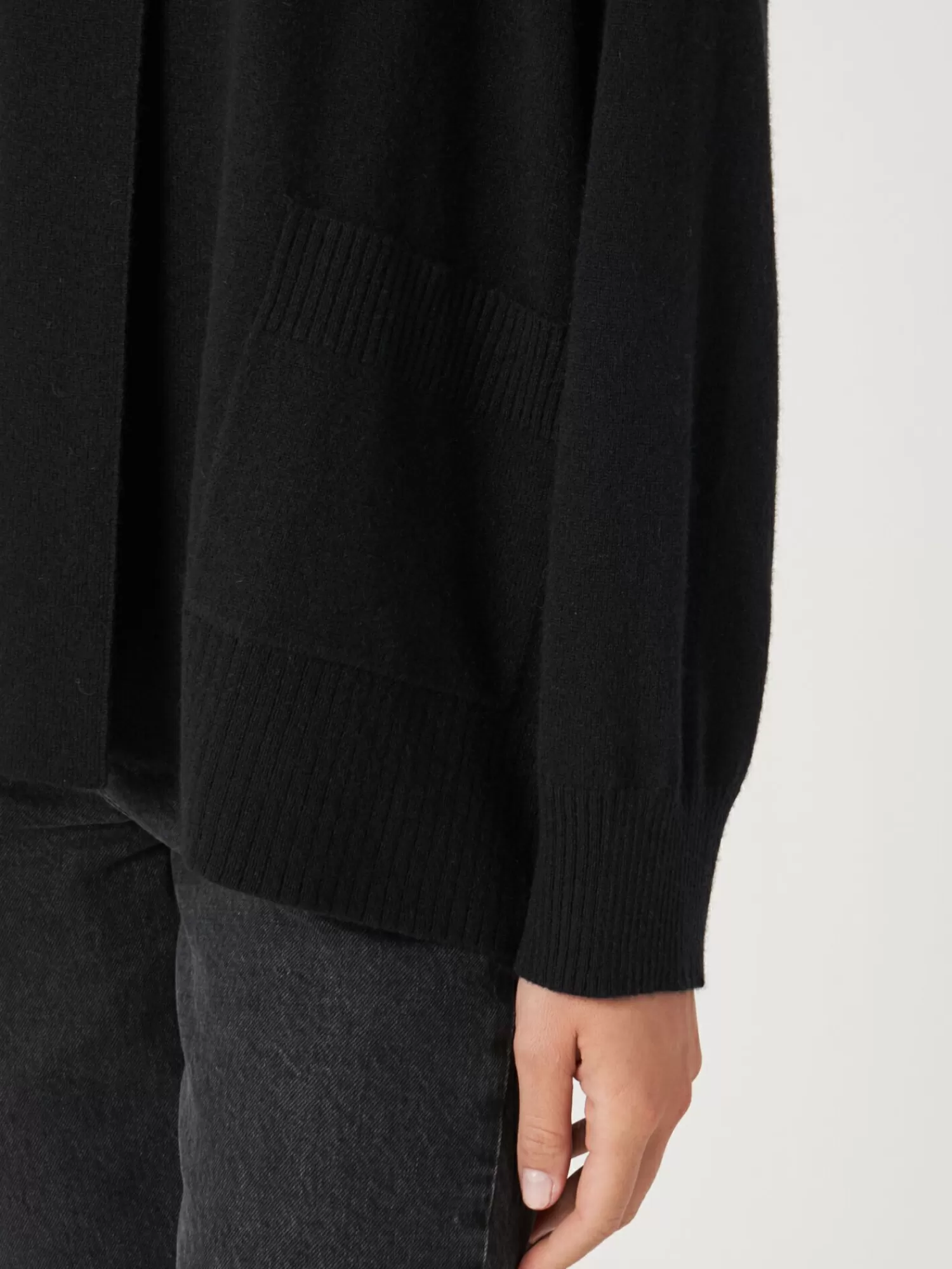 Gilet Femme en Cachemire Doux à Col Châle et Poches Fonctionnelles - Style Intemporel en Promotion