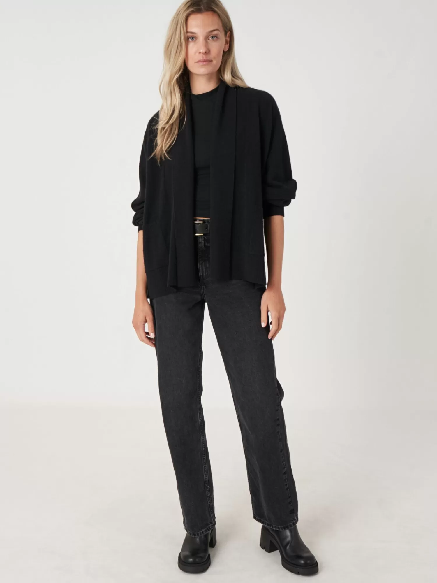 Gilet Femme en Cachemire Doux à Col Châle et Poches Fonctionnelles - Style Intemporel en Promotion