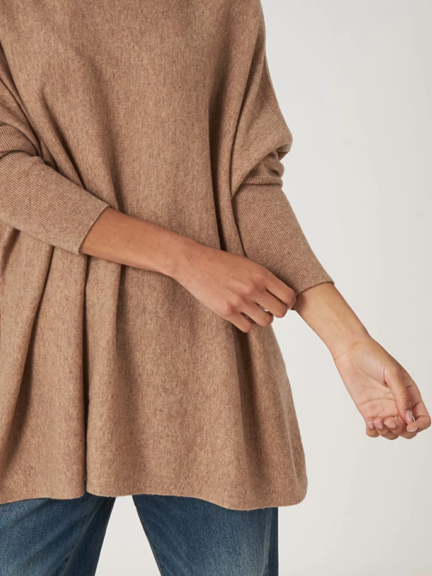 Élégant Poncho Tricoté Main en Mélange Cachemire - Taille Généreuse pour Femme (Promo Exclusives)