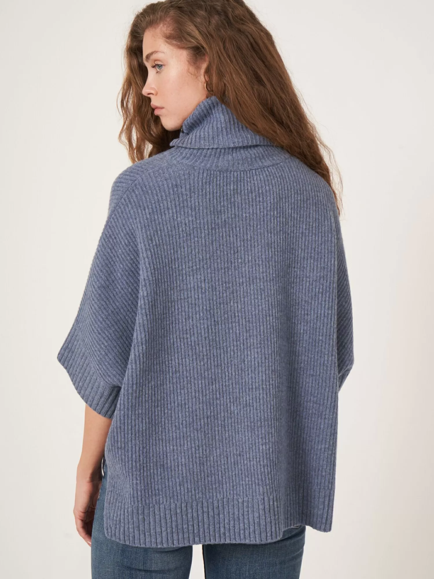 Doudoune Poncho Femme Épaisse - Col Montant Oversize Tendance pour Confort Hivernal